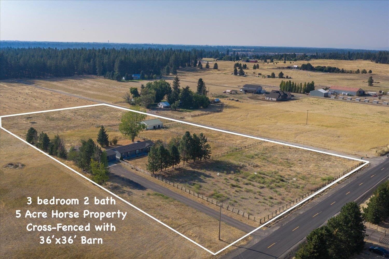 8724 S Cedar Rd - Photo 2