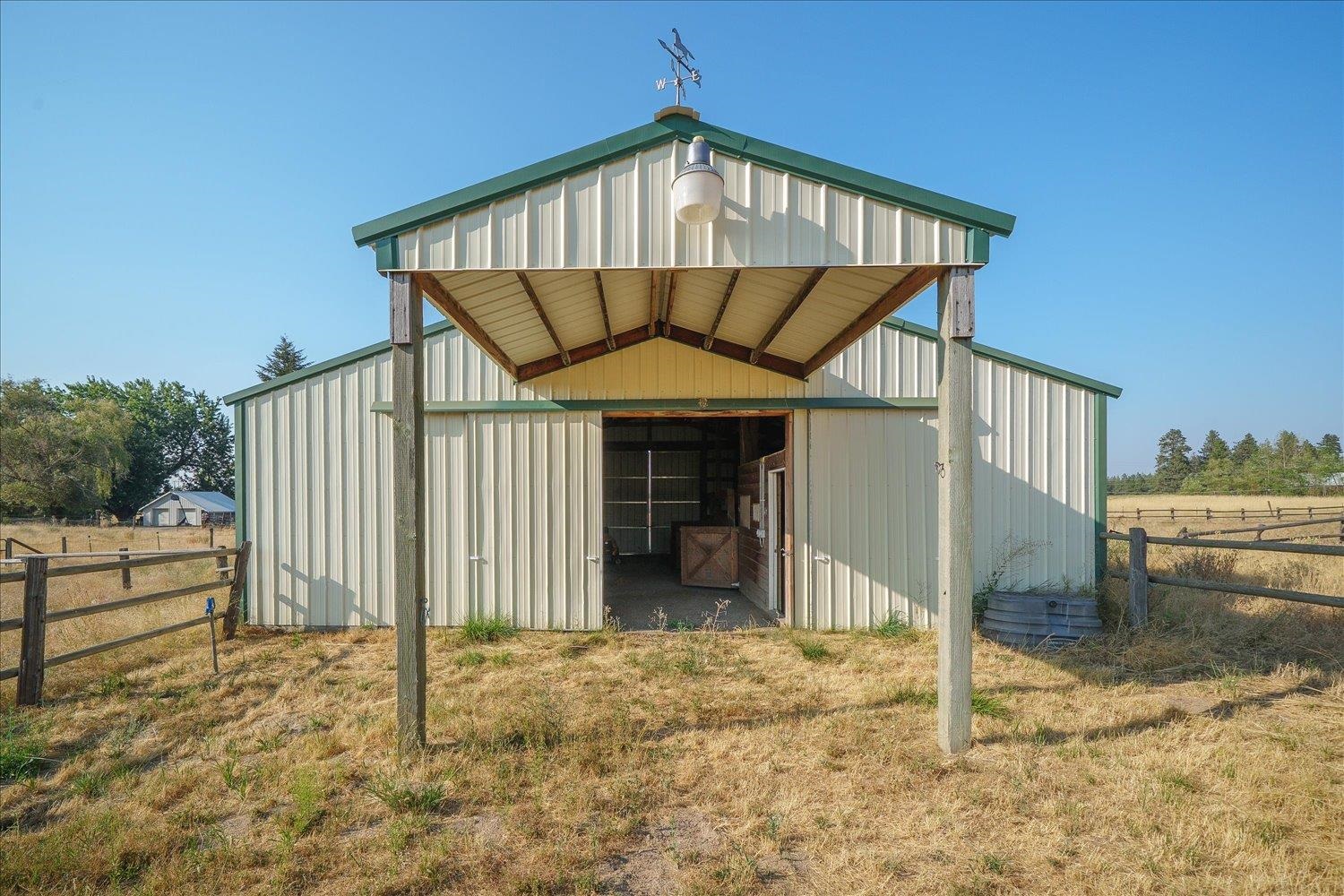 8724 S Cedar Rd - Photo 4