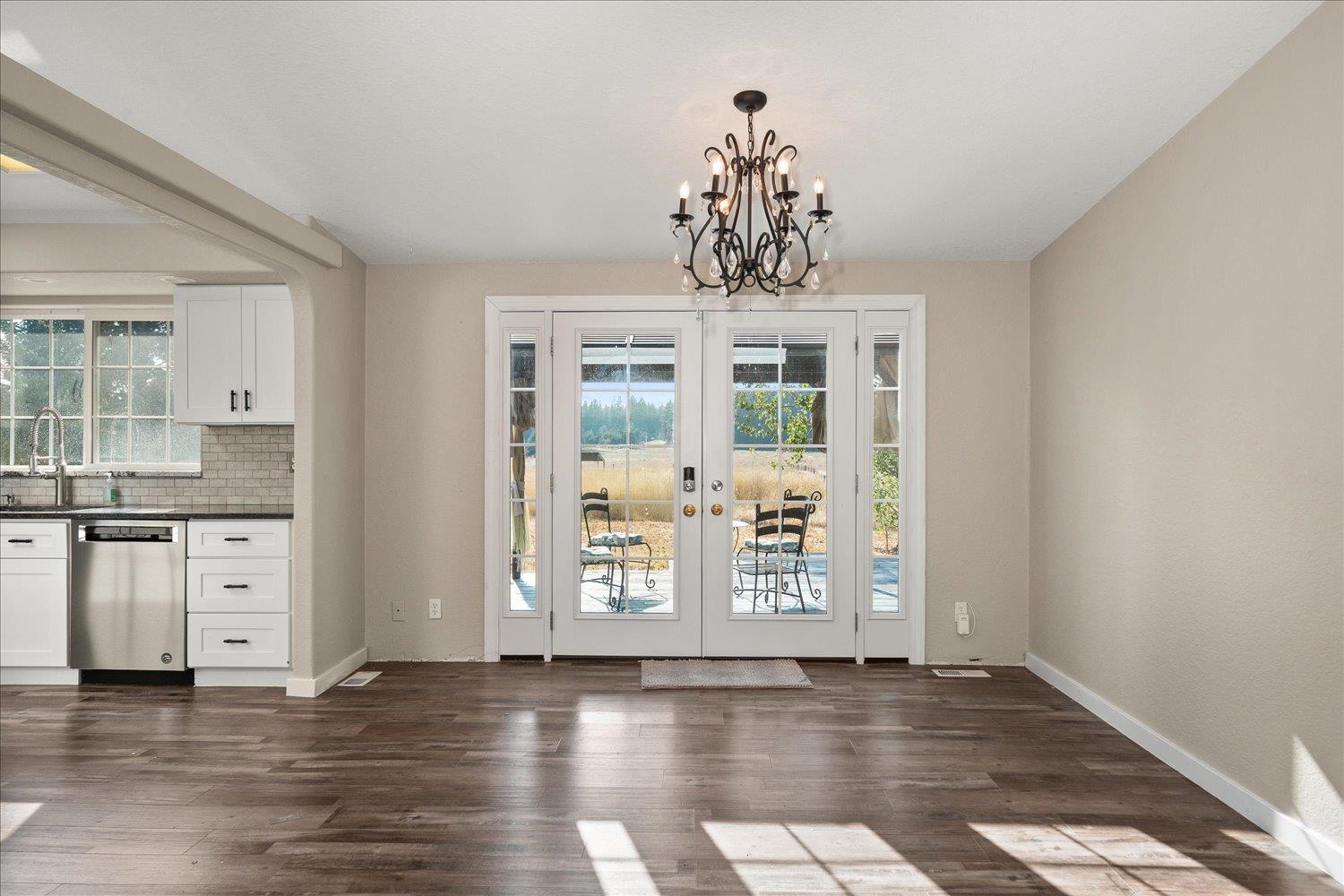 8724 S Cedar Rd - Photo 12
