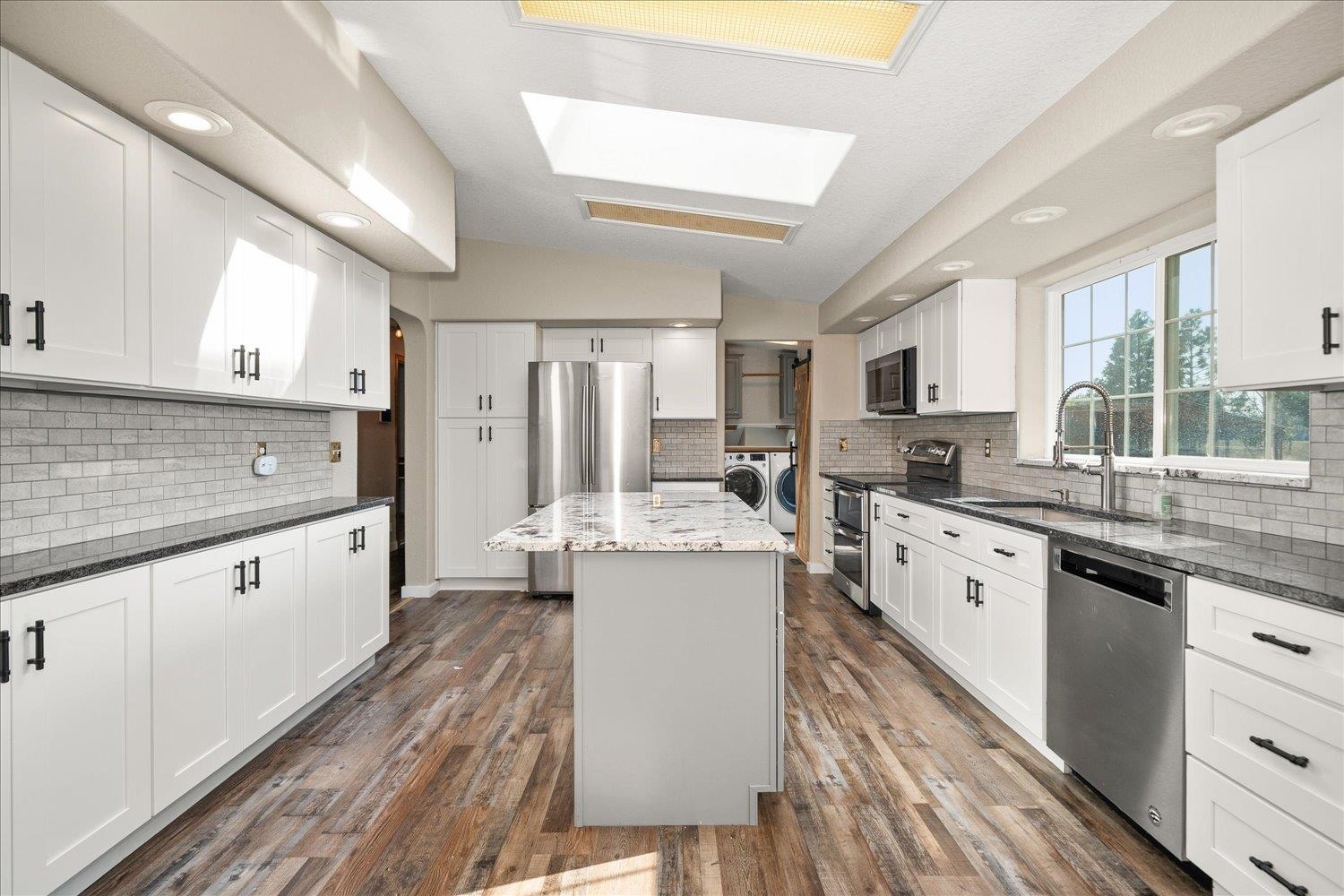 8724 S Cedar Rd - Photo 16
