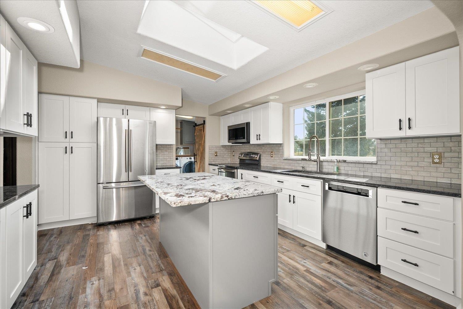 8724 S Cedar Rd - Photo 17