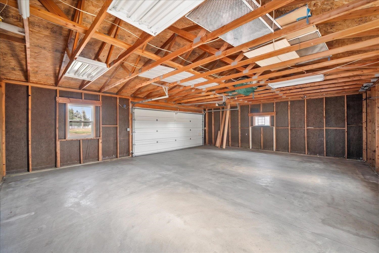 8724 S Cedar Rd - Photo 35