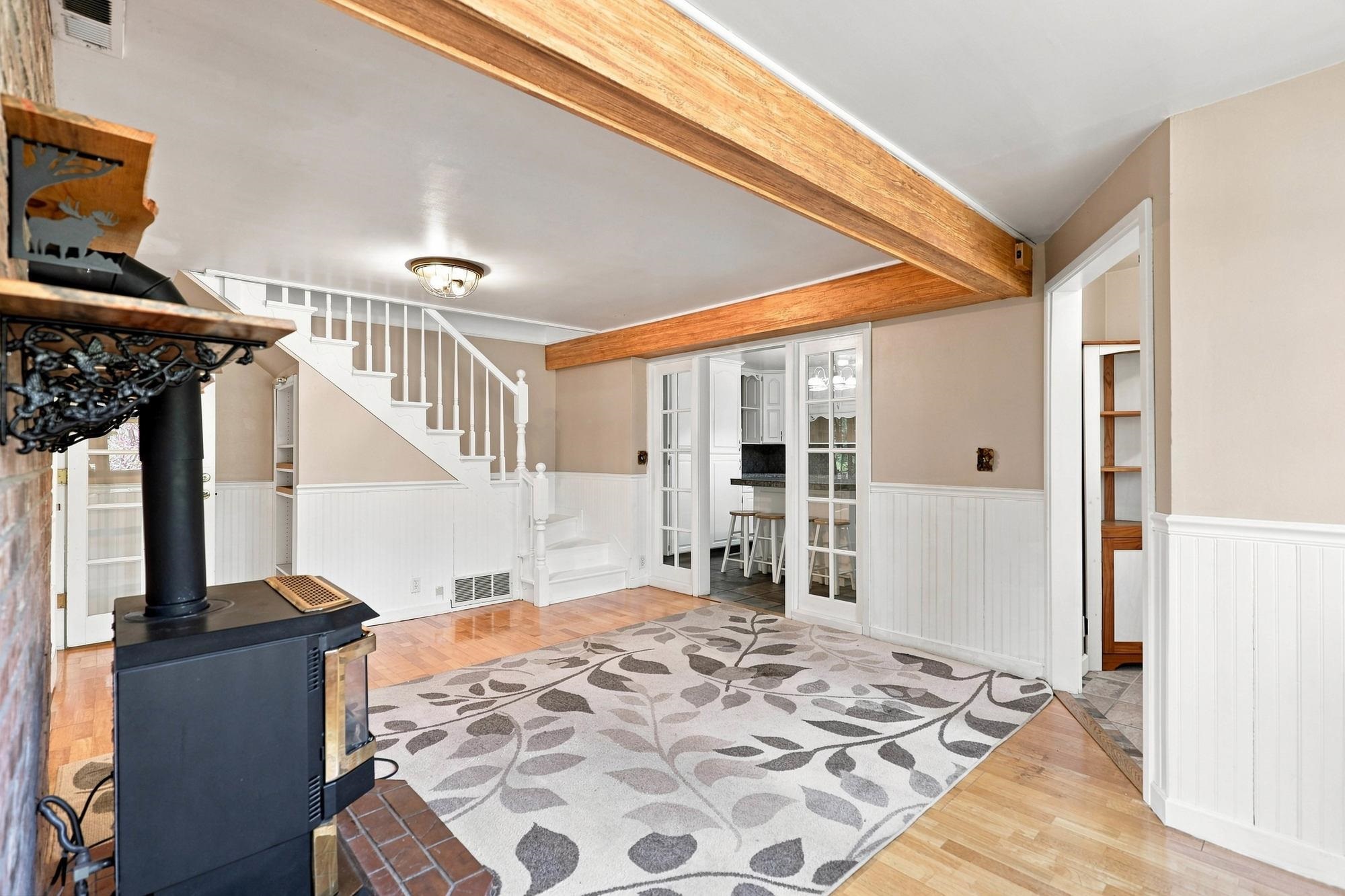 15615 W Euclid Rd - Photo 2