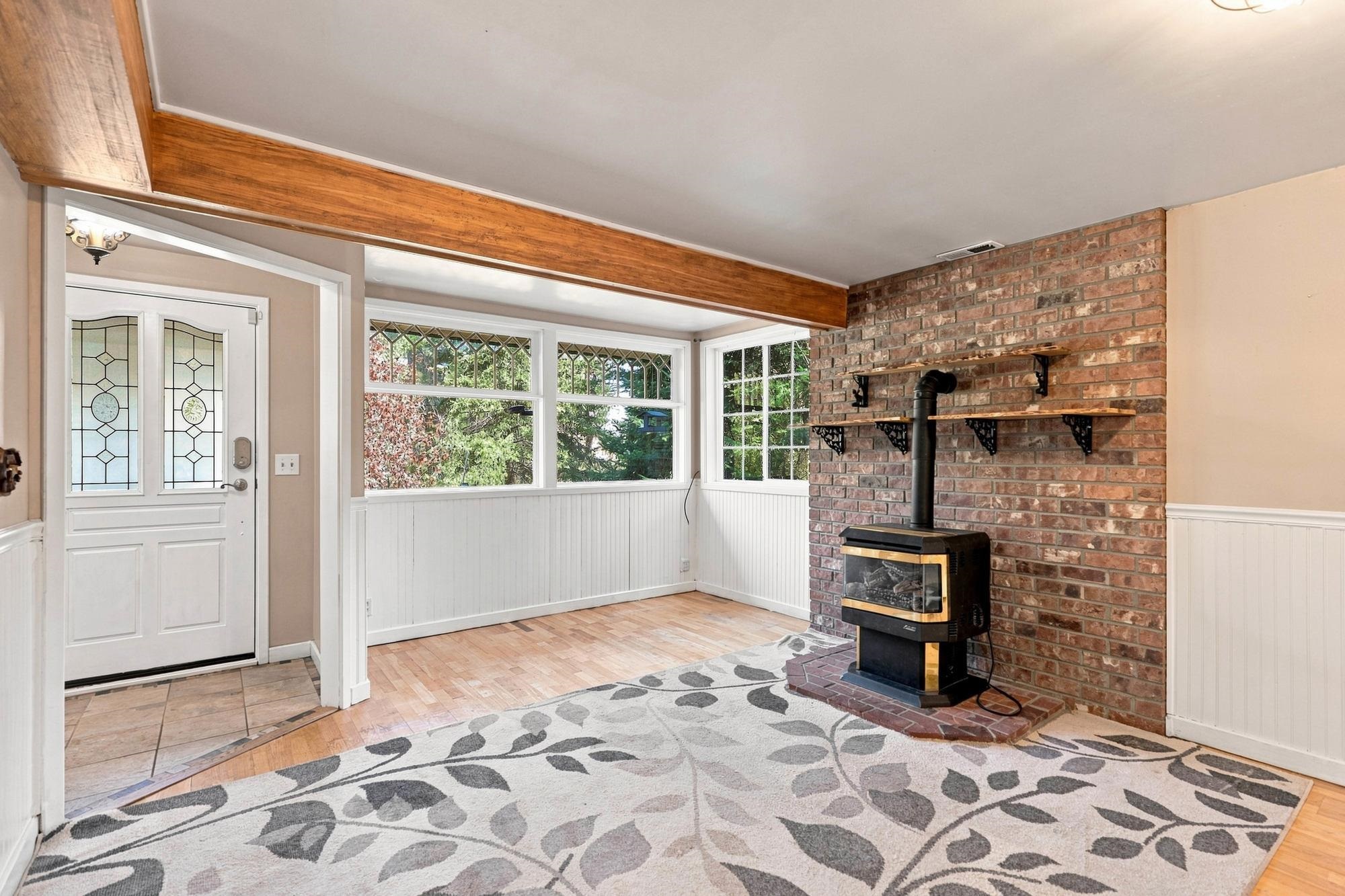 15615 W Euclid Rd - Photo 4