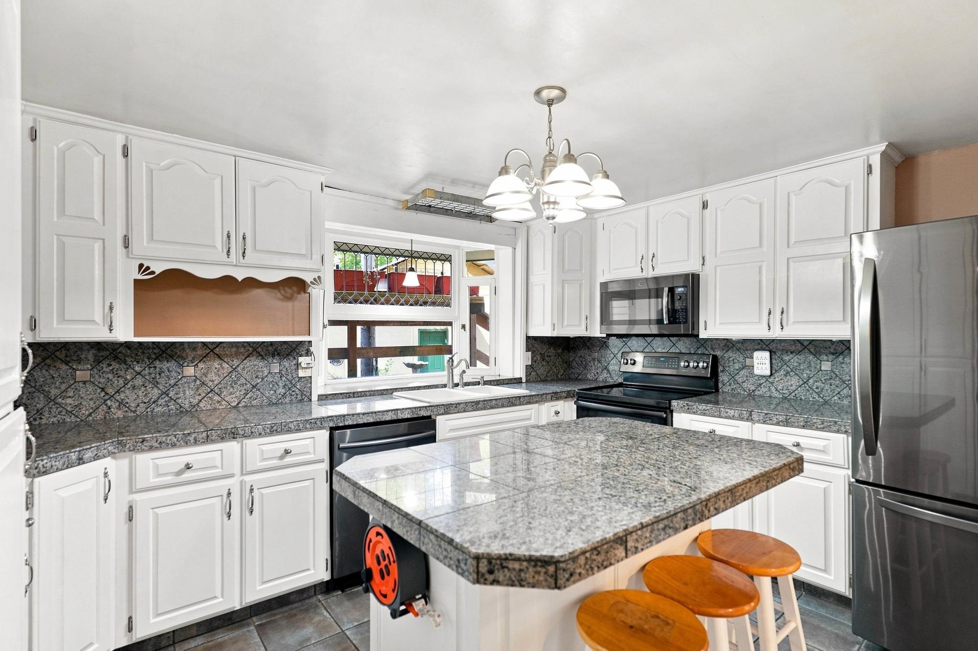15615 W Euclid Rd - Photo 10