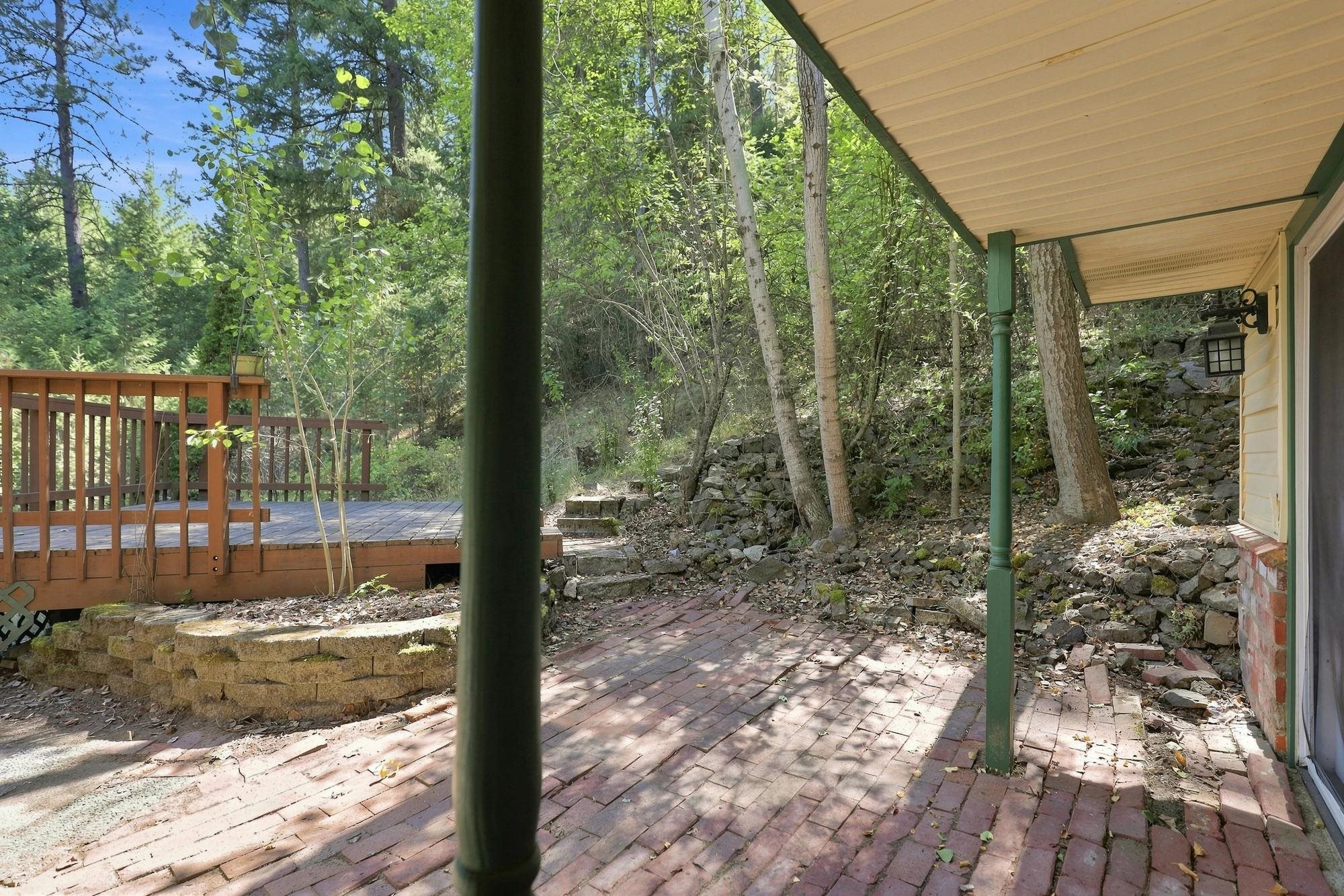15615 W Euclid Rd - Photo 32