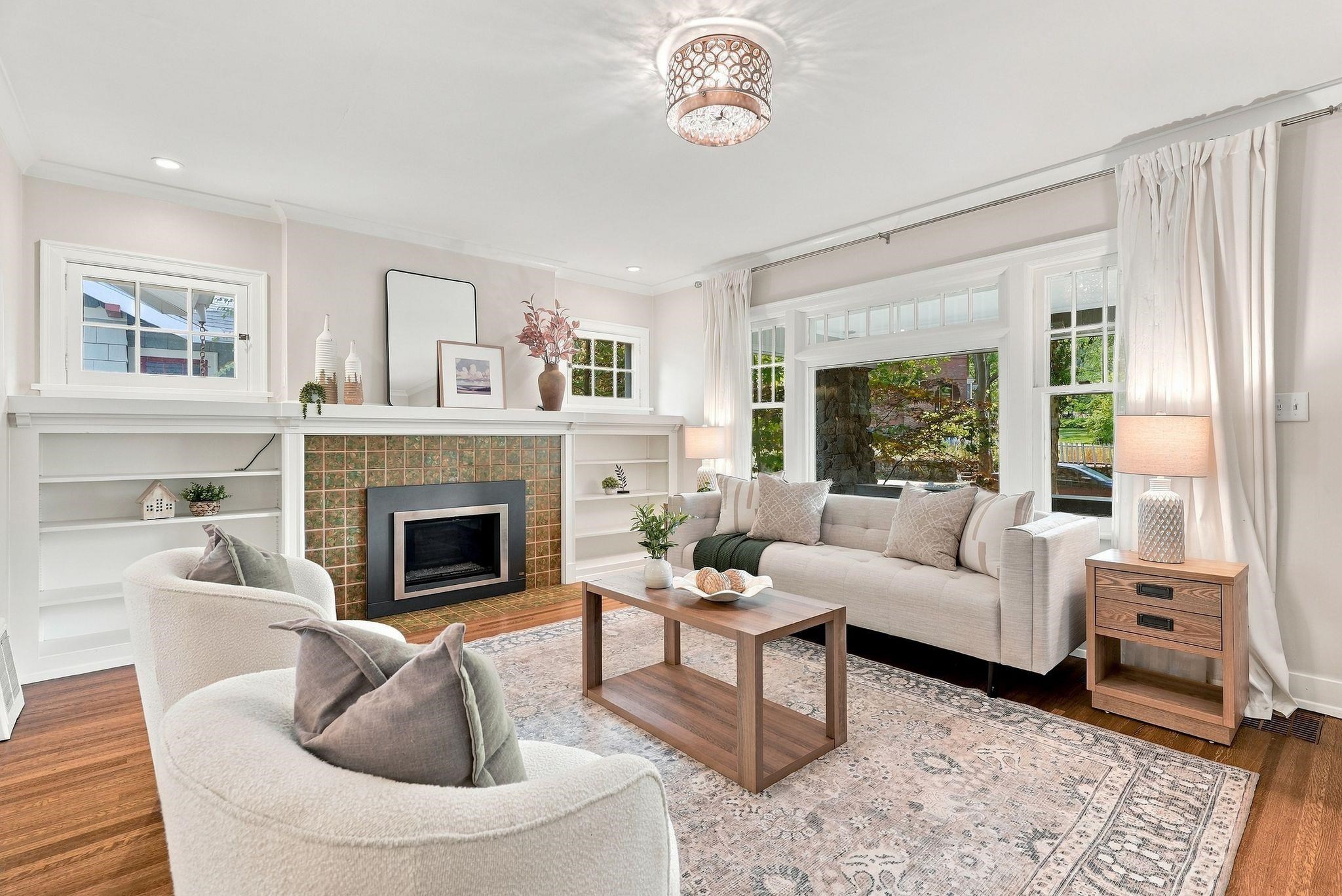 632 W 20th Ave - Photo 2