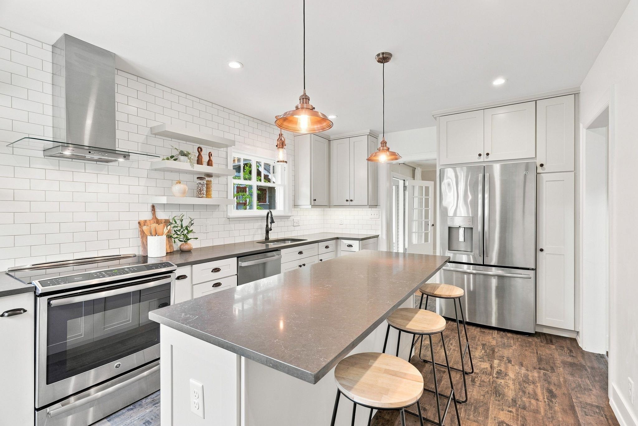 632 W 20th Ave - Photo 4