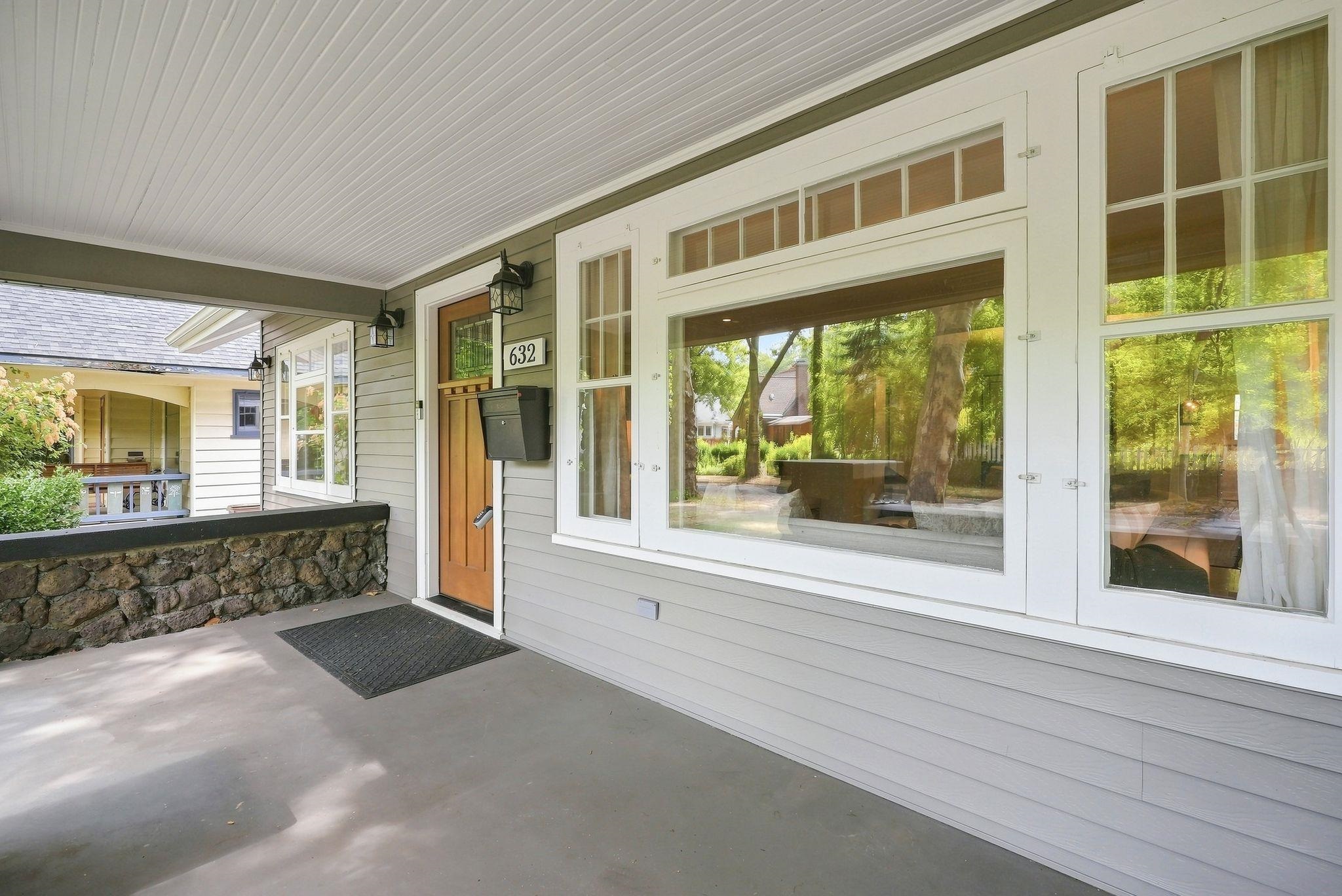 632 W 20th Ave - Photo 7
