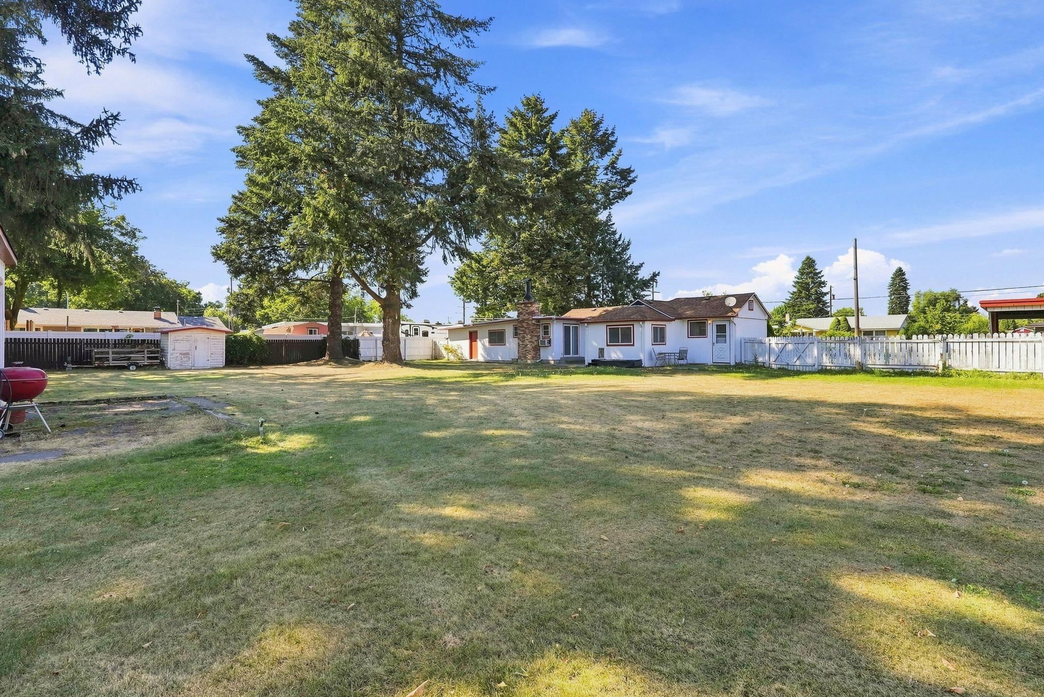 8508 E Boone Ave - Photo 2