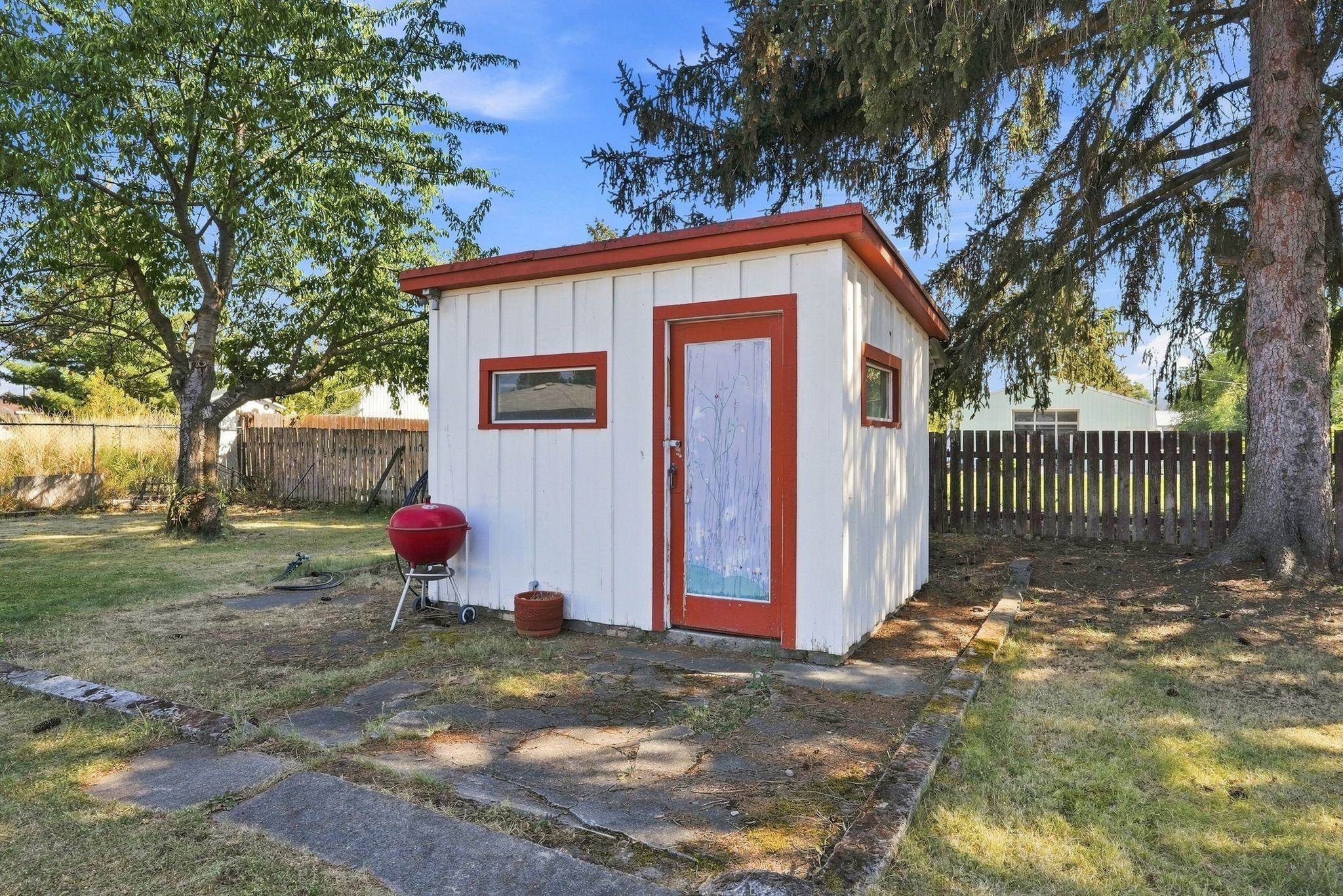 8508 E Boone Ave - Photo 22
