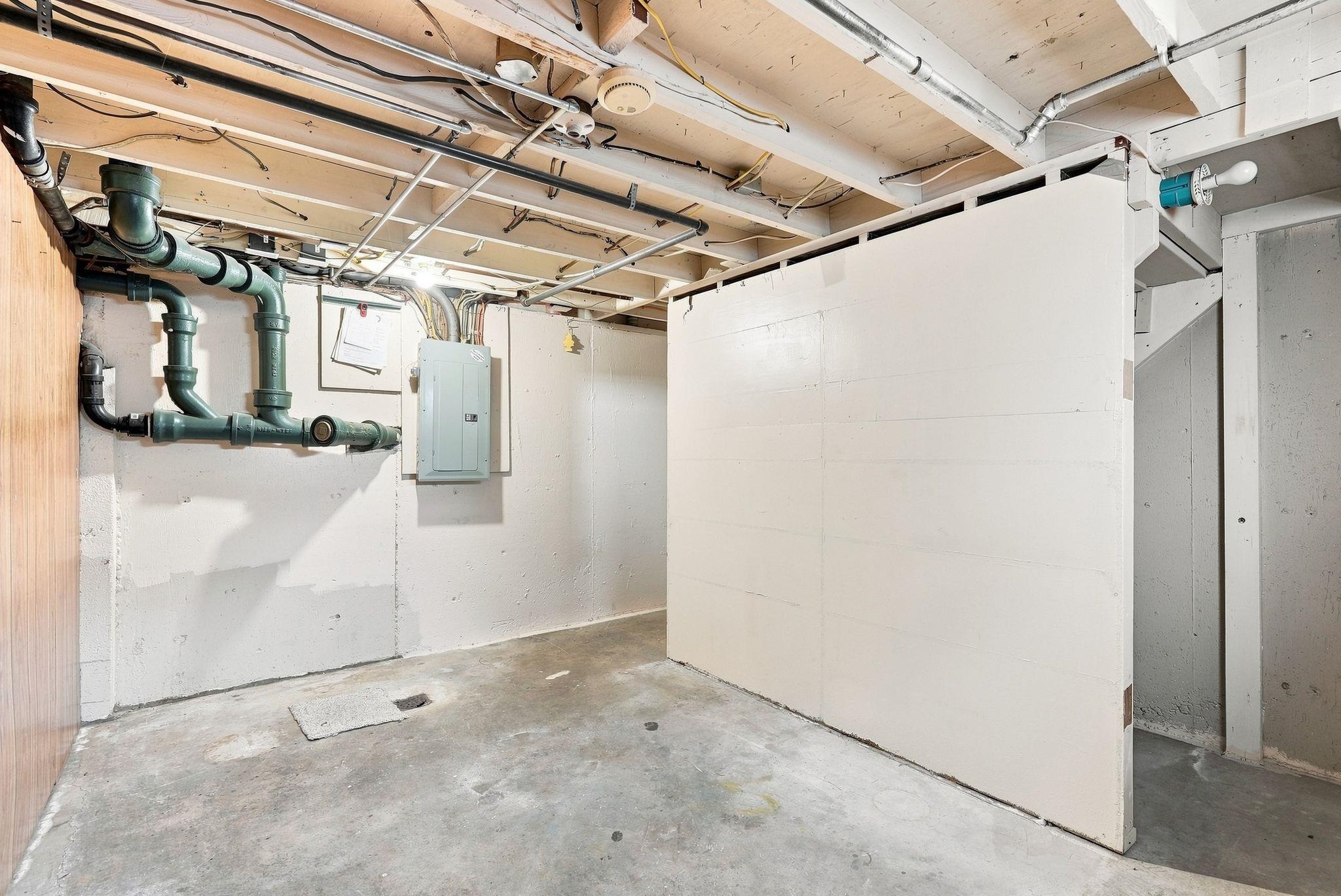 8508 E Boone Ave - Photo 16