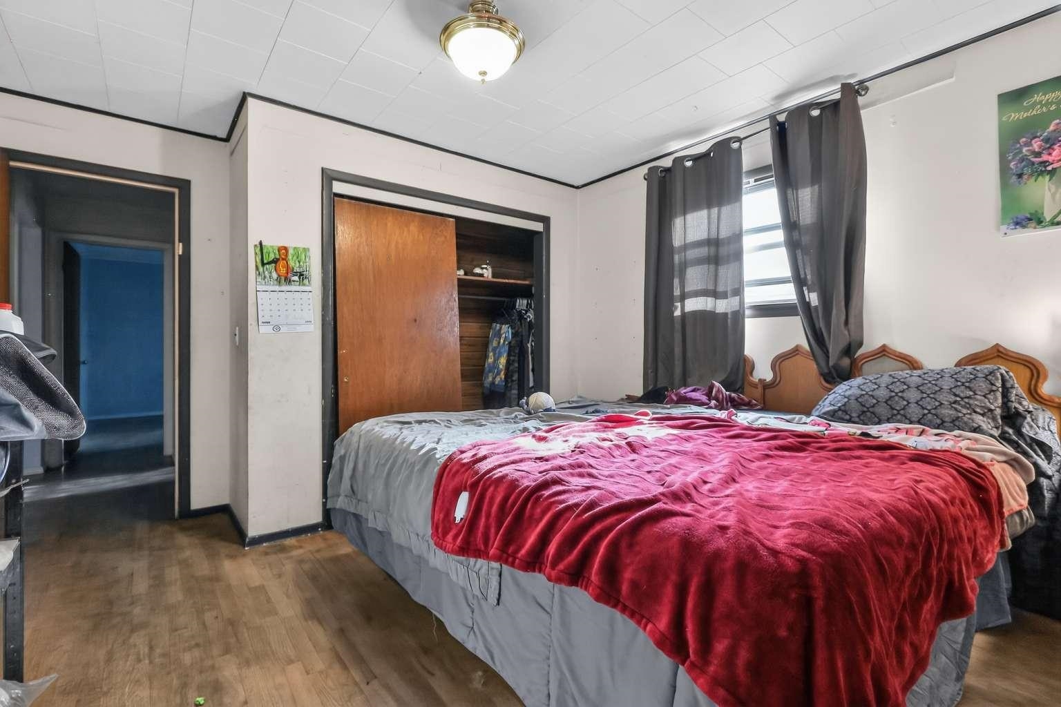 760 Kalmia St - Photo 18