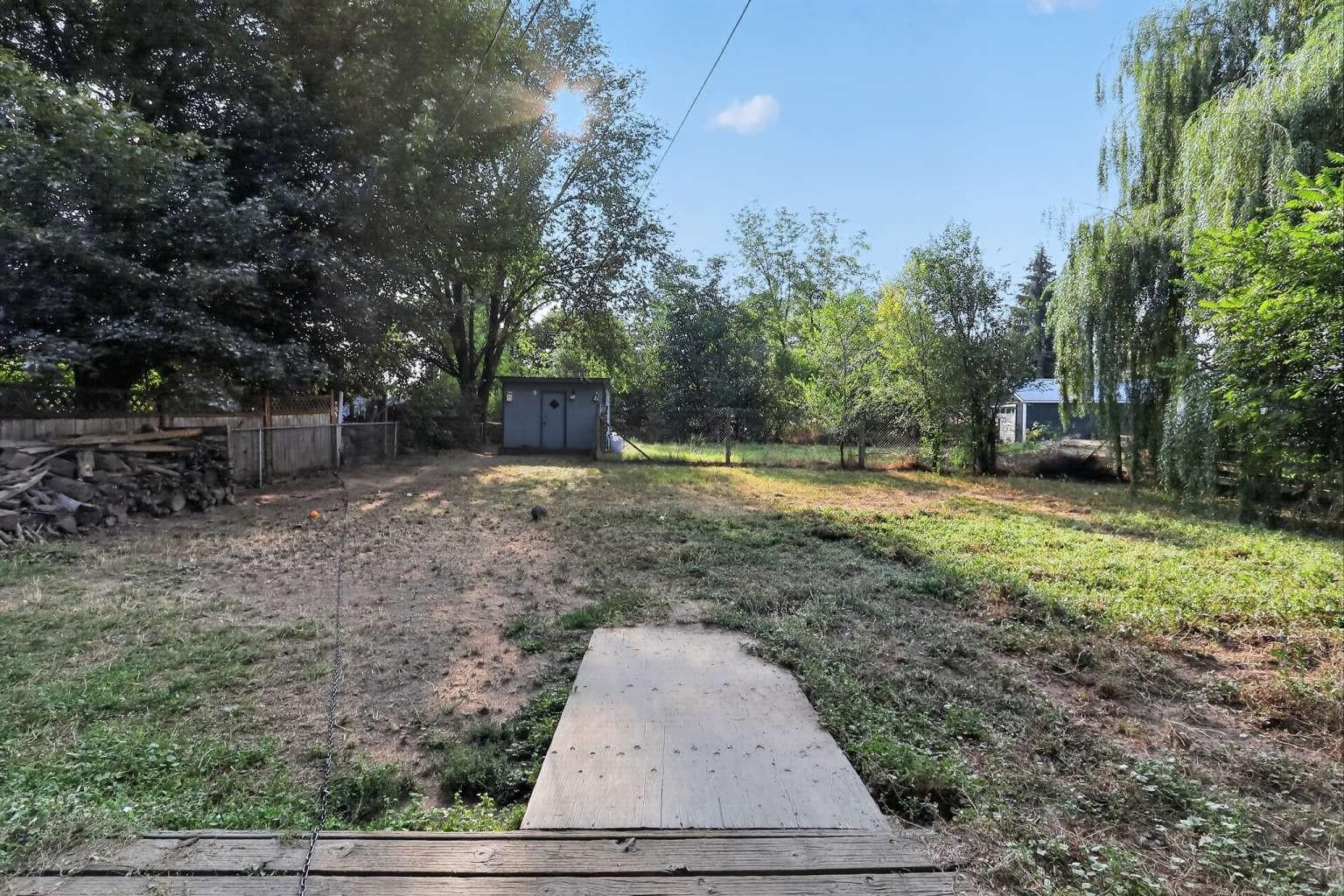 760 Kalmia St - Photo 37