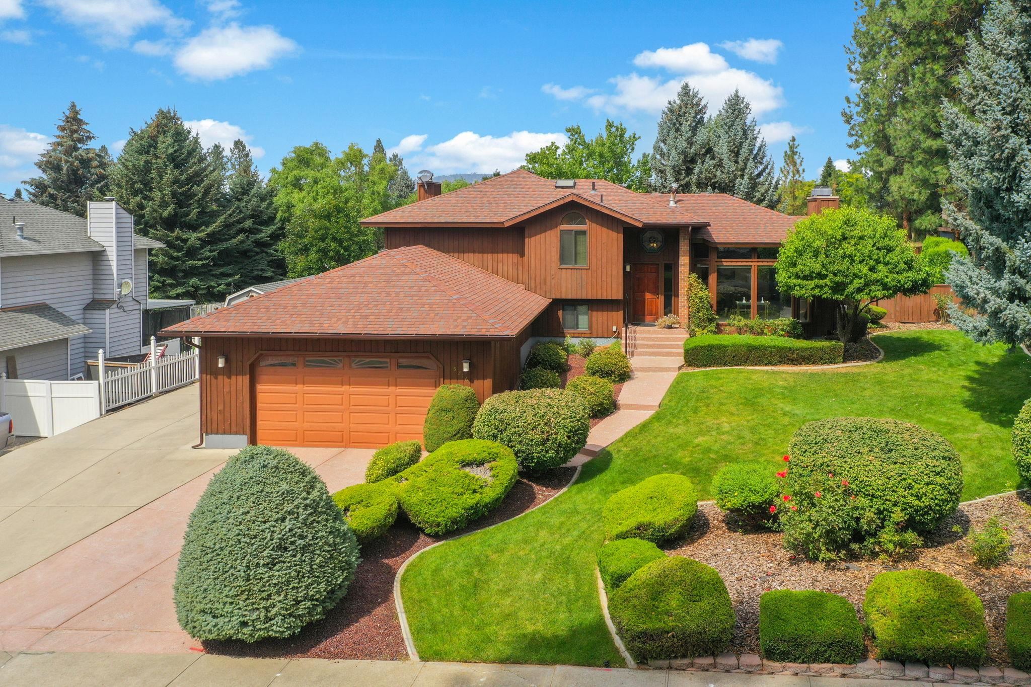 5216 W Ridgecrest Dr - Photo 2