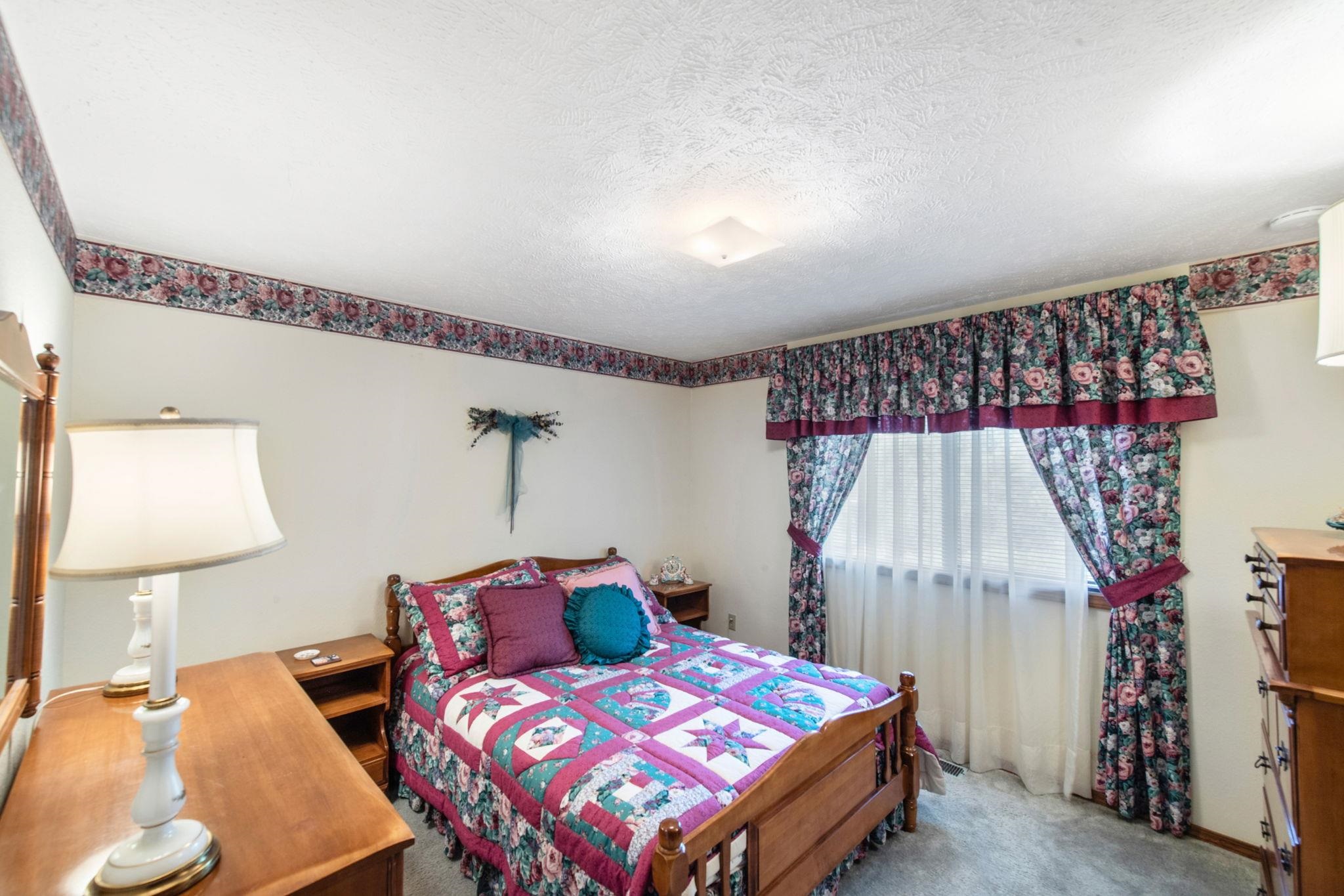 5216 W Ridgecrest Dr - Photo 30