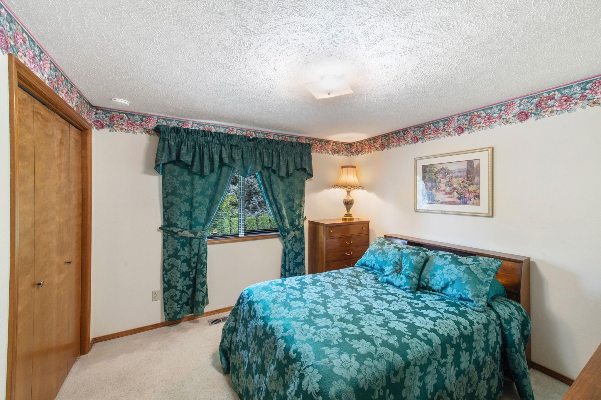 5216 W Ridgecrest Dr - Photo 31