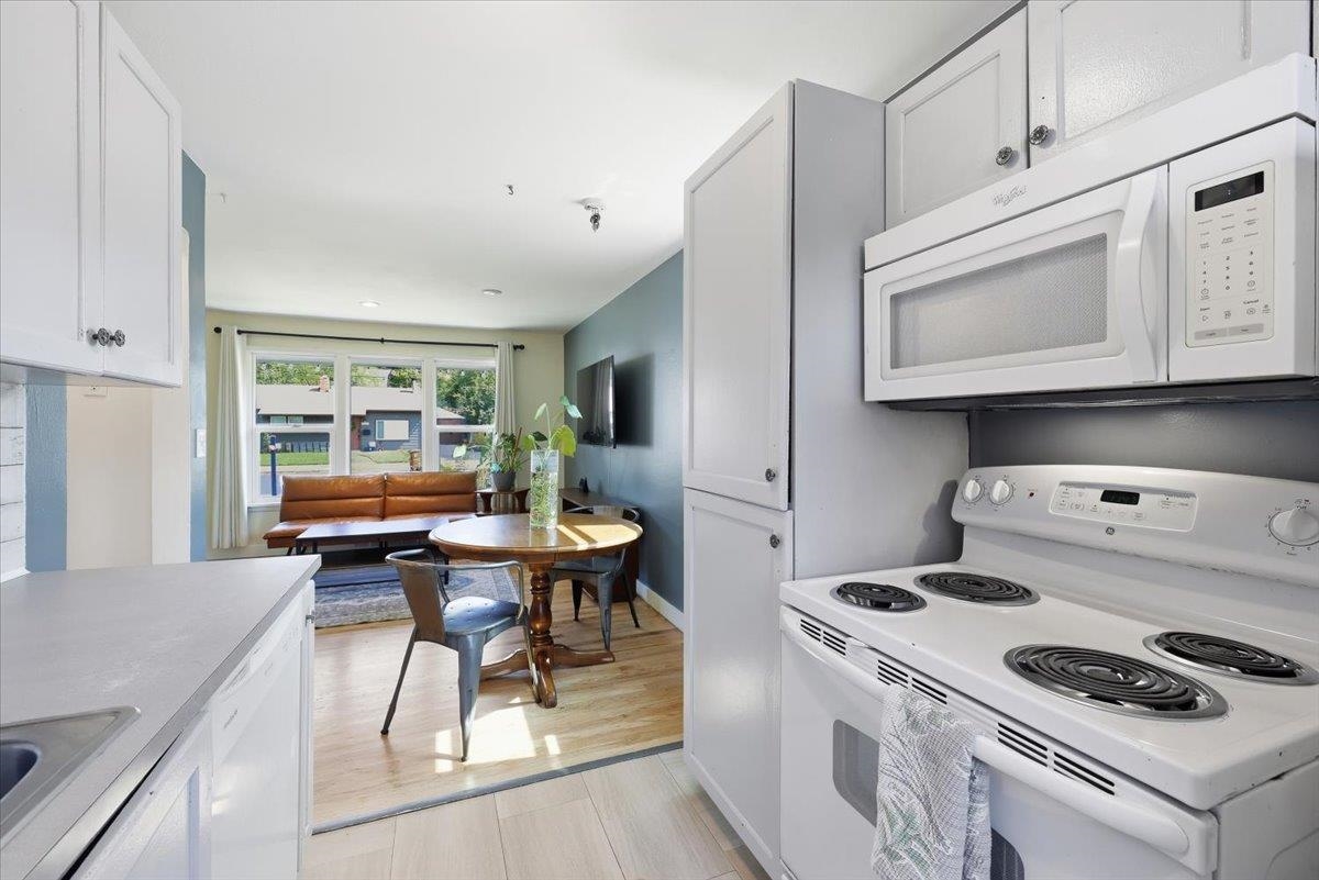 5811 N Forest Blvd - Photo 8
