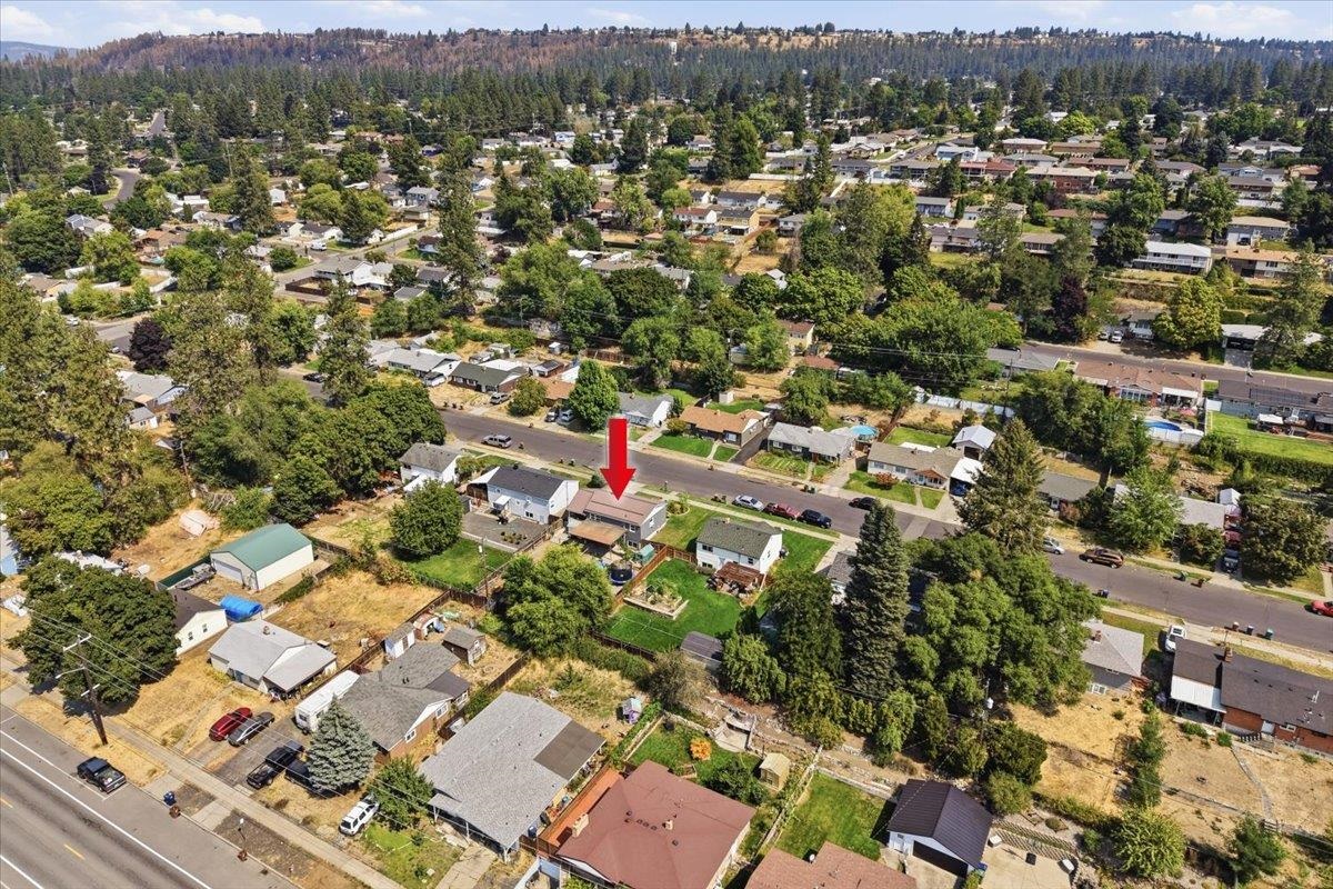 5811 N Forest Blvd - Photo 36