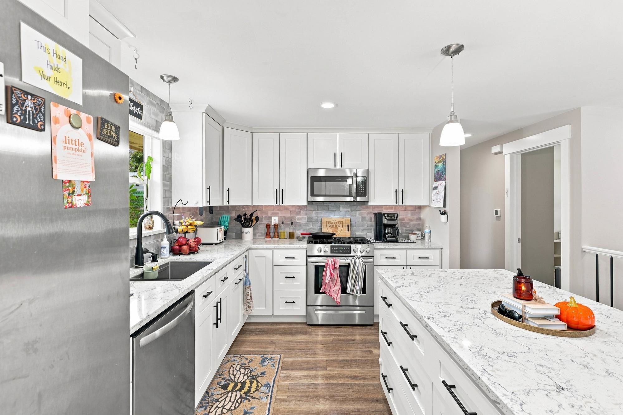 1706 S Pines Rd - Photo 11