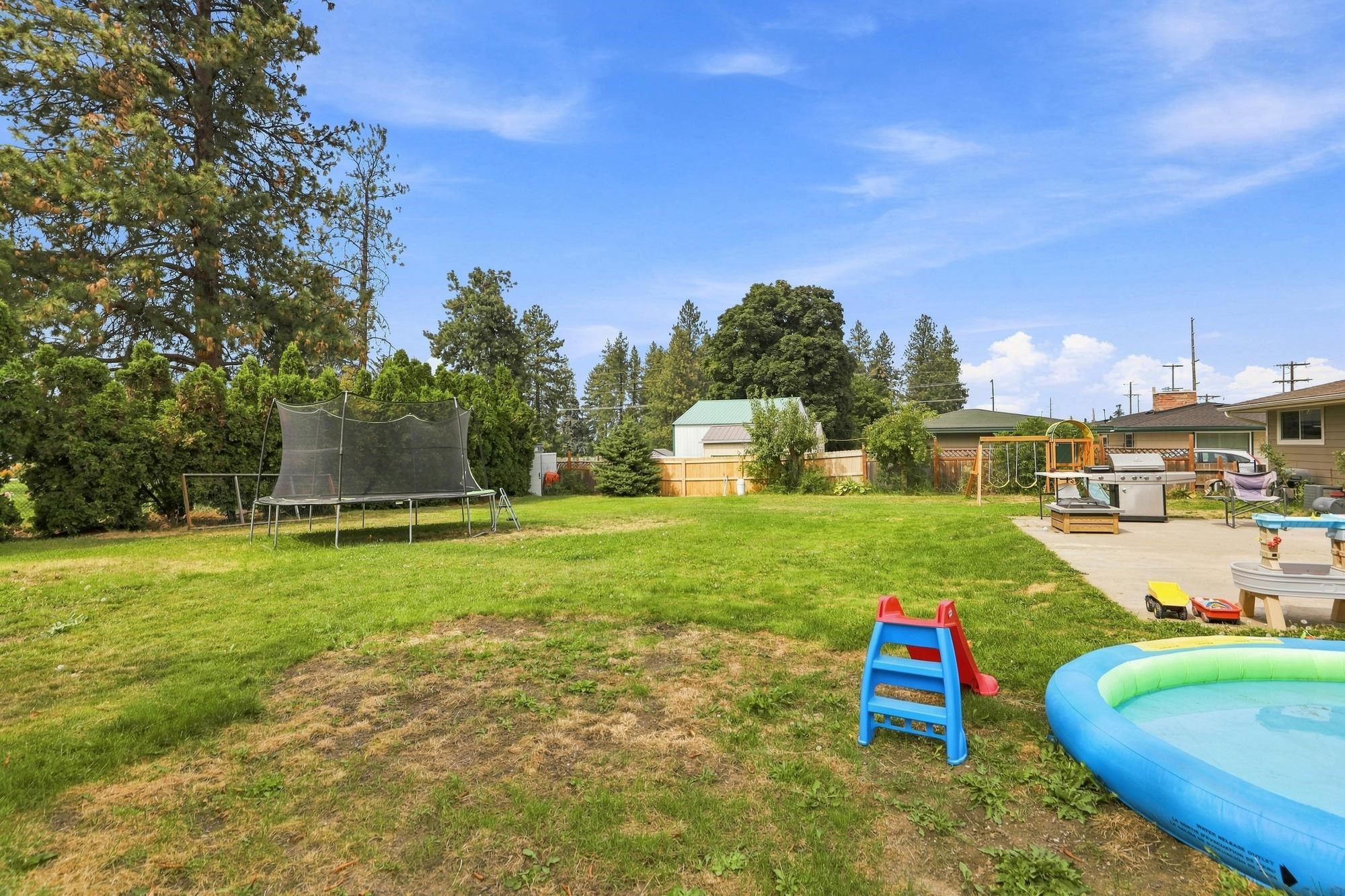 1706 S Pines Rd - Photo 31