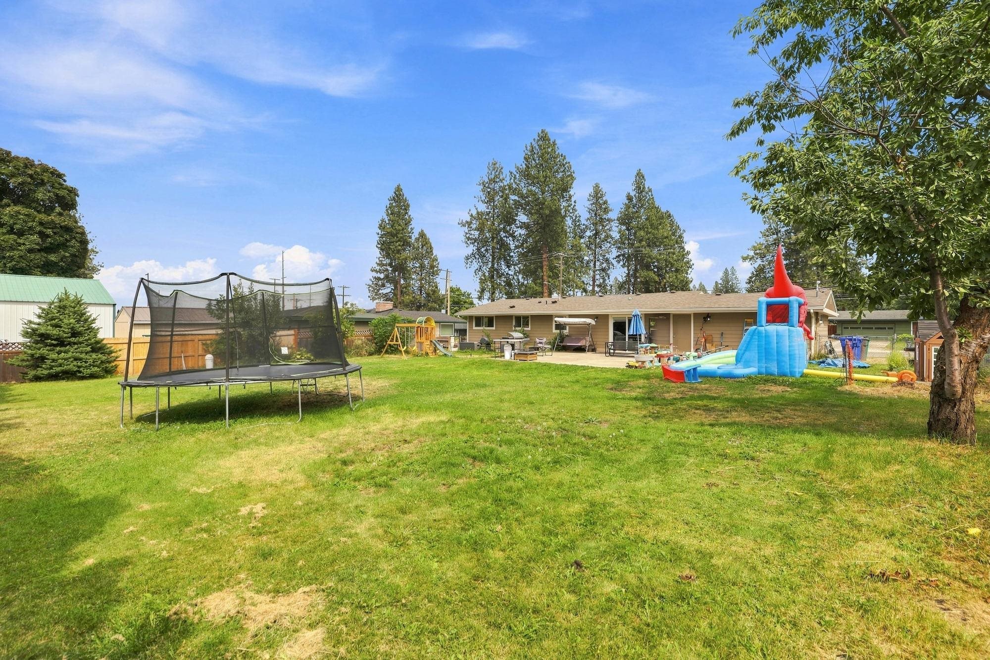 1706 S Pines Rd - Photo 29
