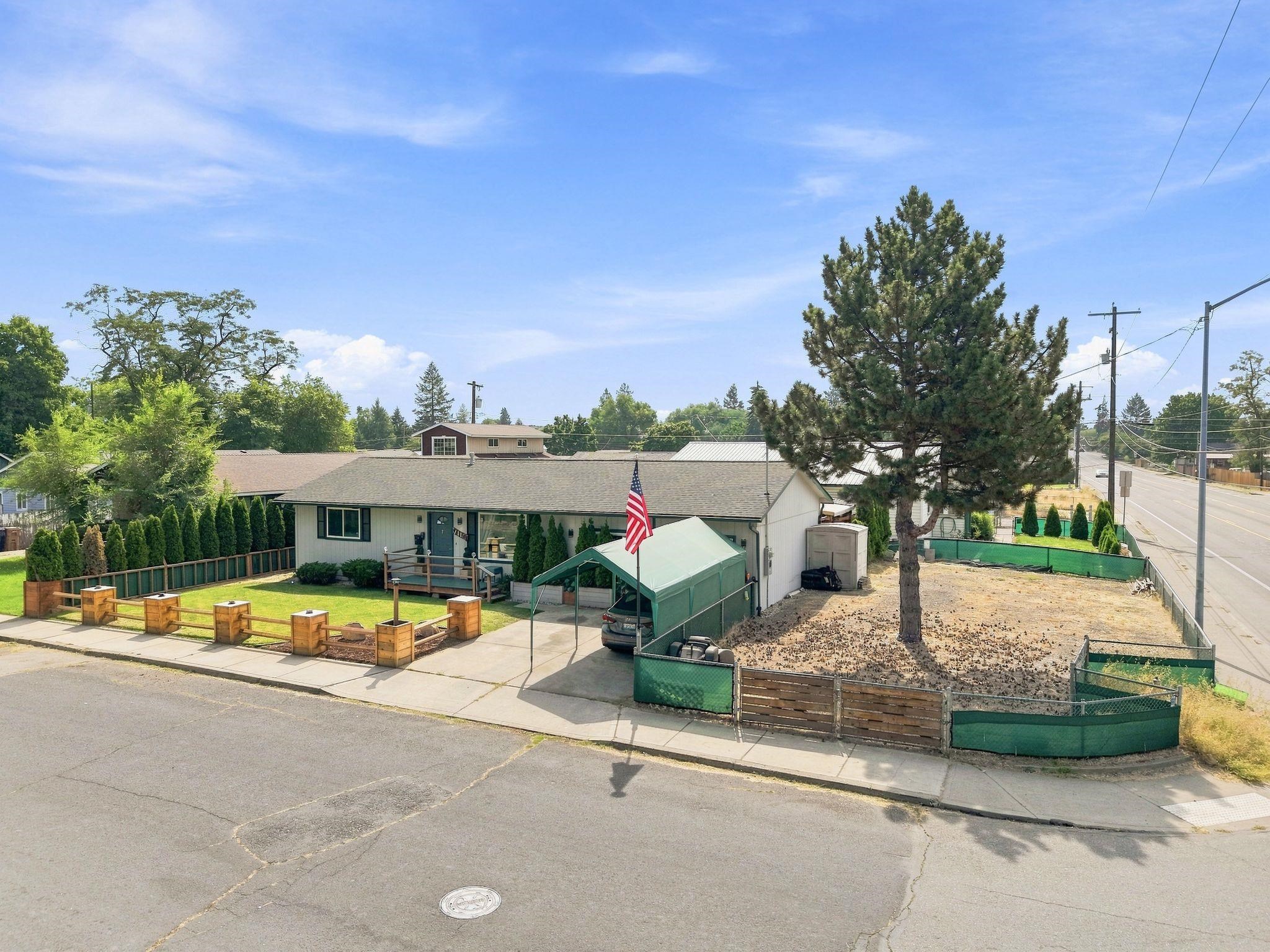 2110 E Decatur Ave - Photo 2