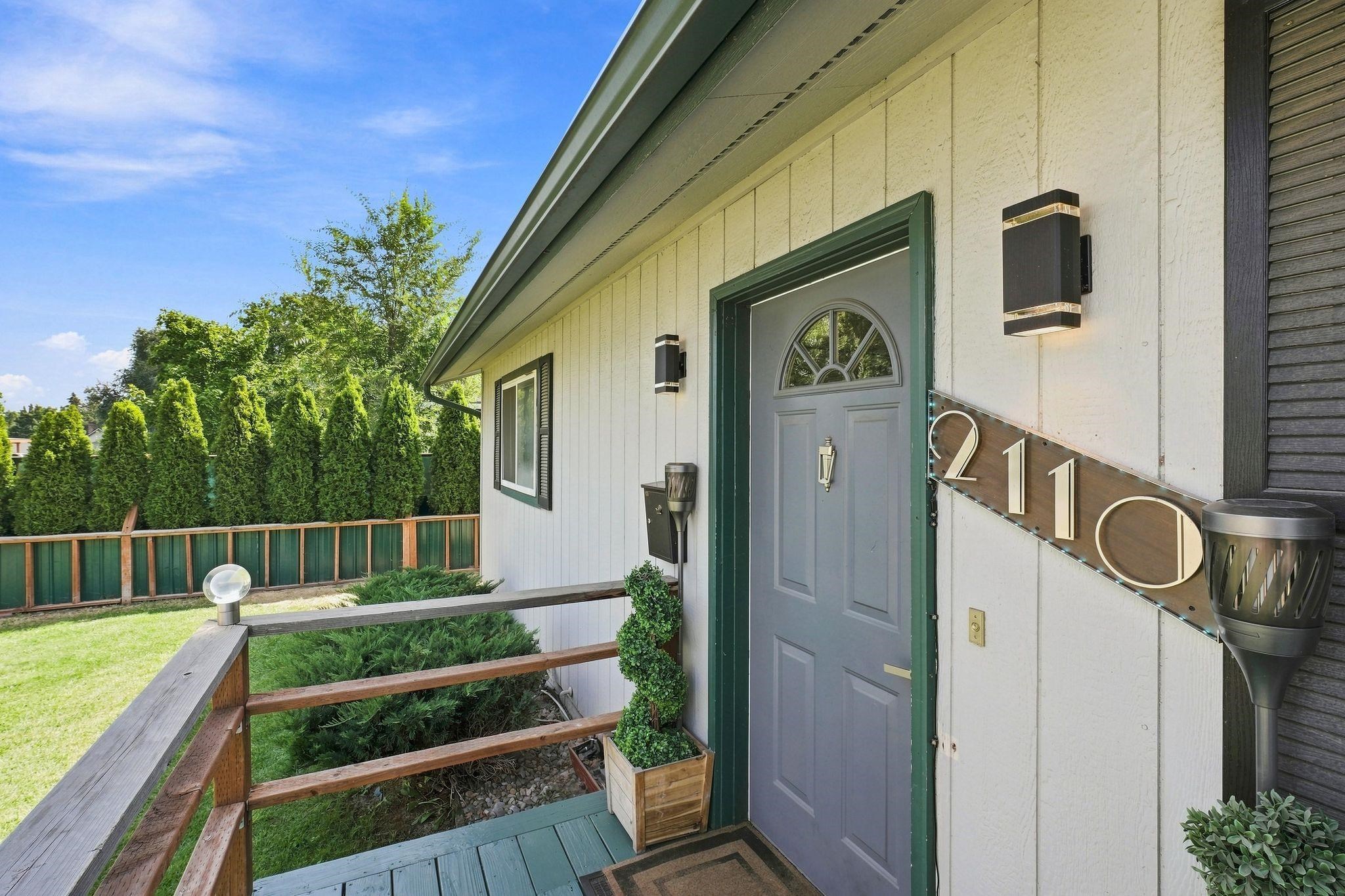 2110 E Decatur Ave - Photo 3