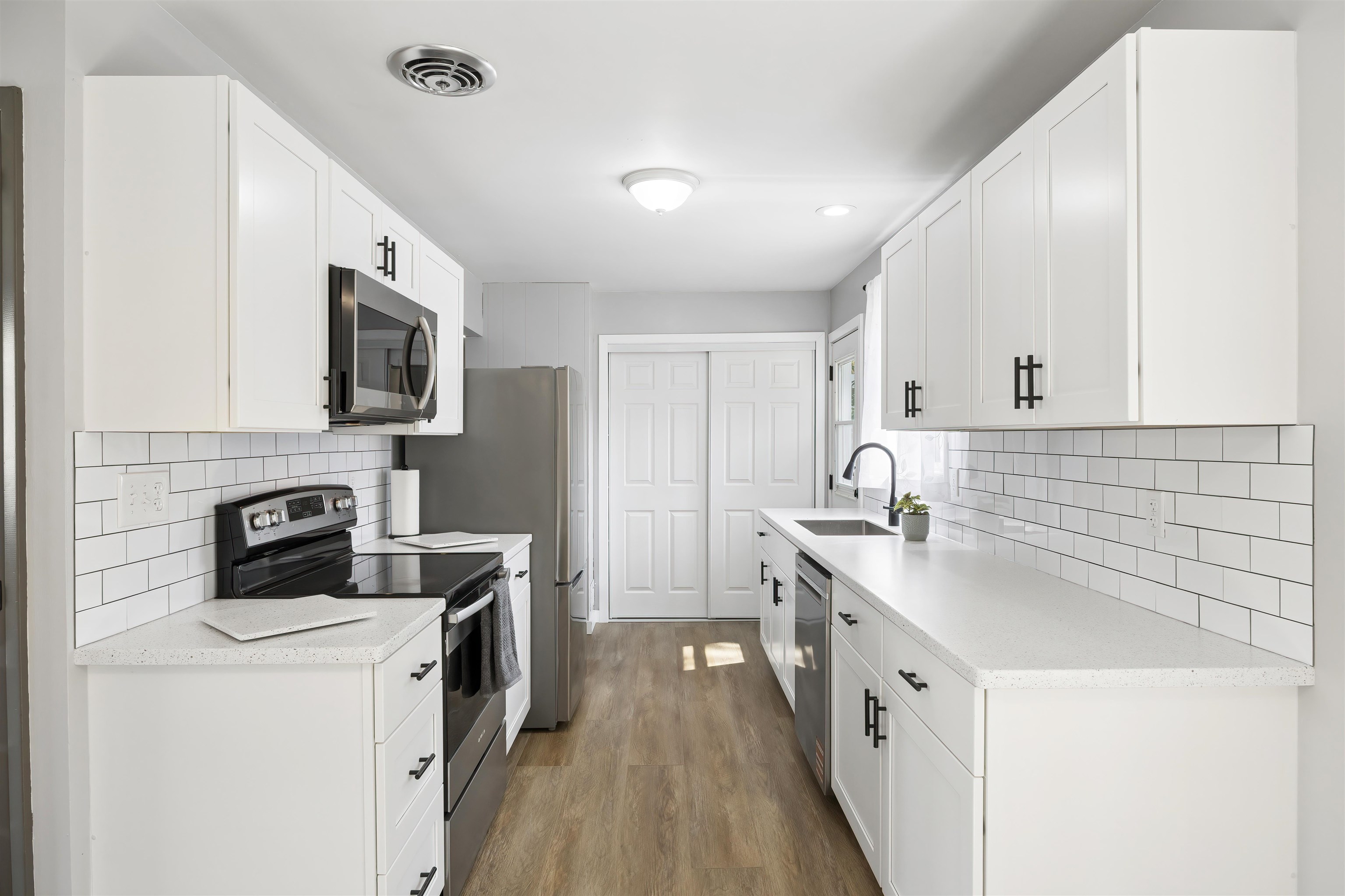 3228 E 23rd Ave - Photo 14