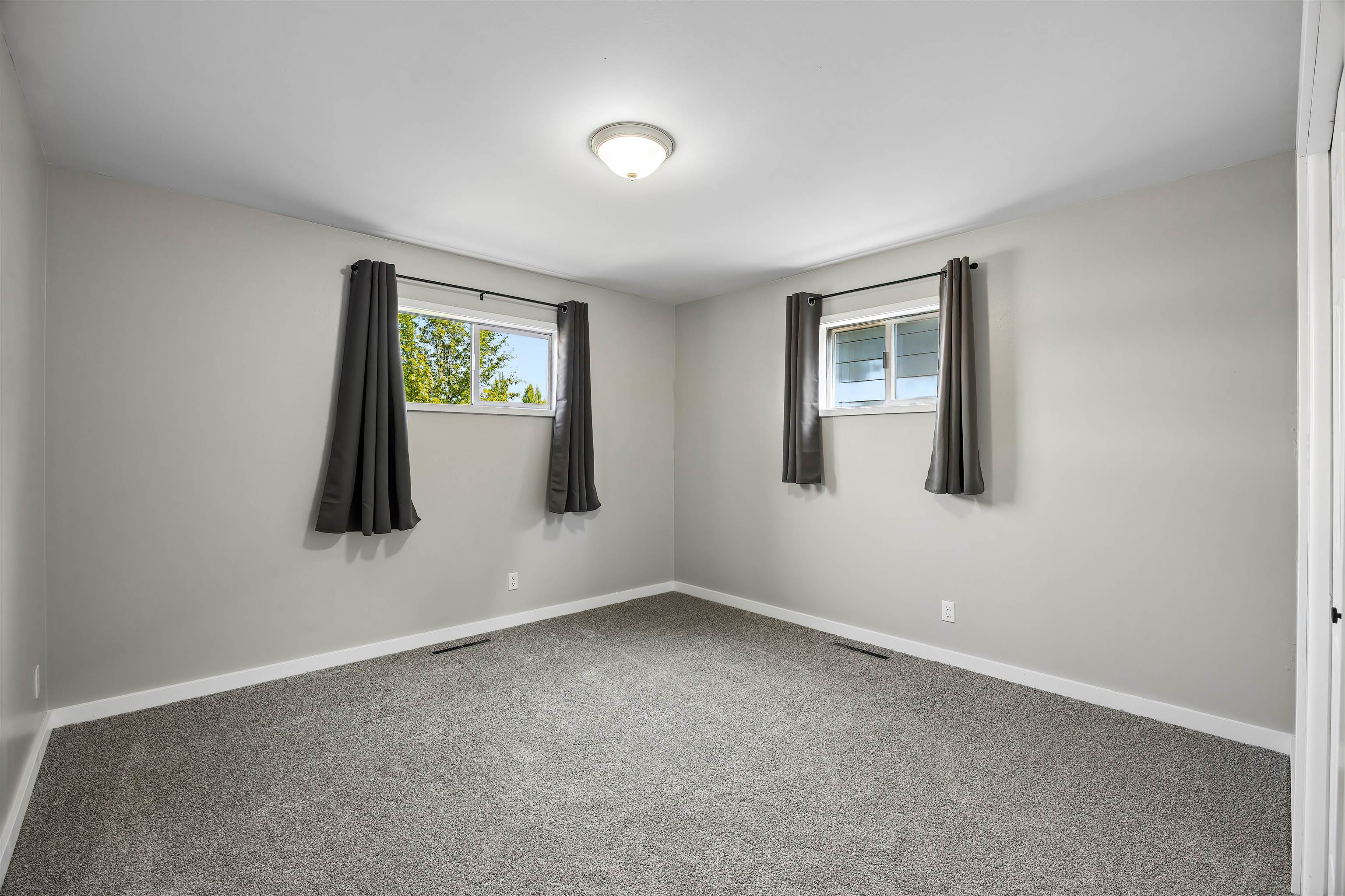3228 E 23rd Ave - Photo 18