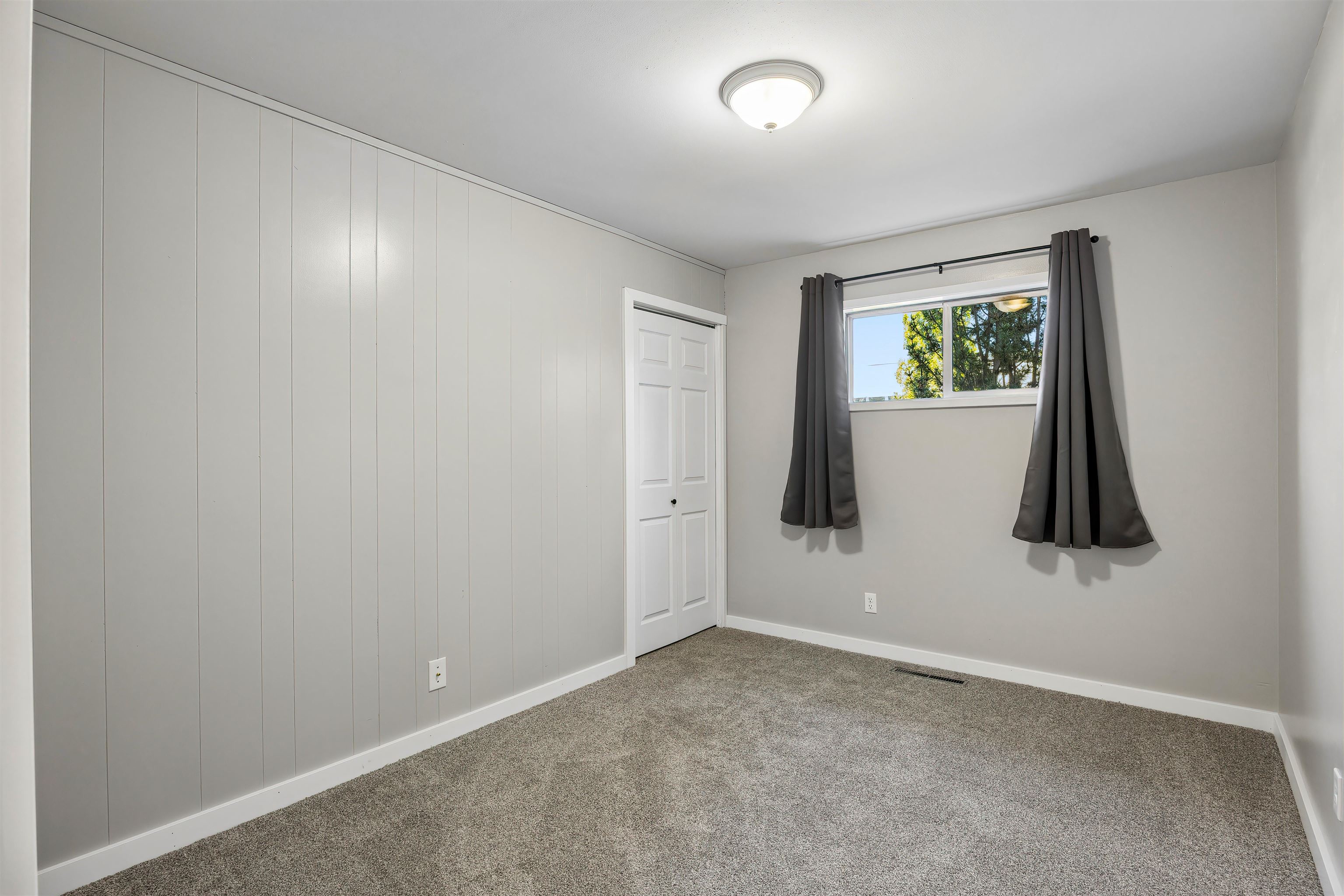 3228 E 23rd Ave - Photo 21