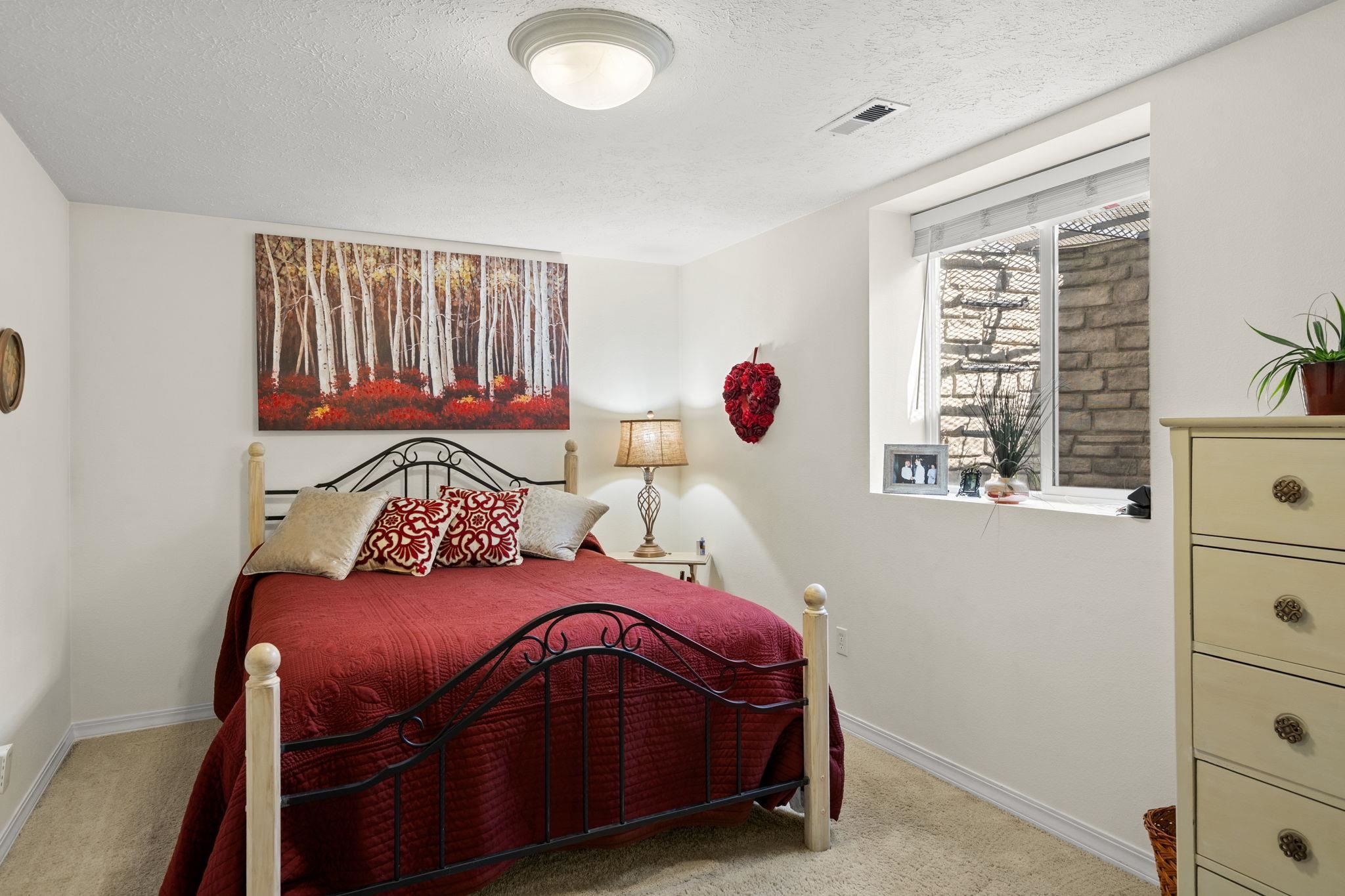 128 Marissa Ct - Photo 34