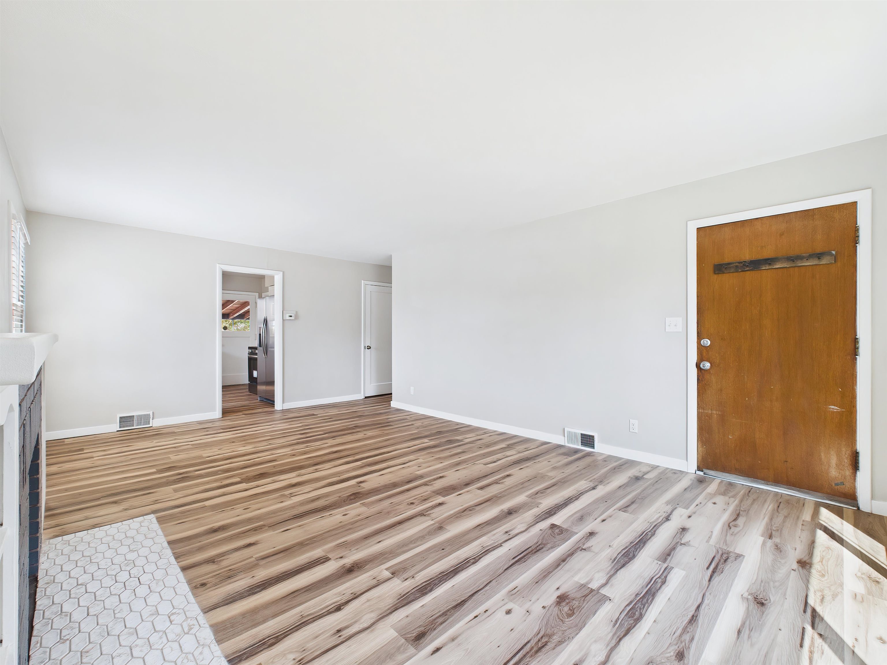 5303 N Fairmount Pl - Photo 11