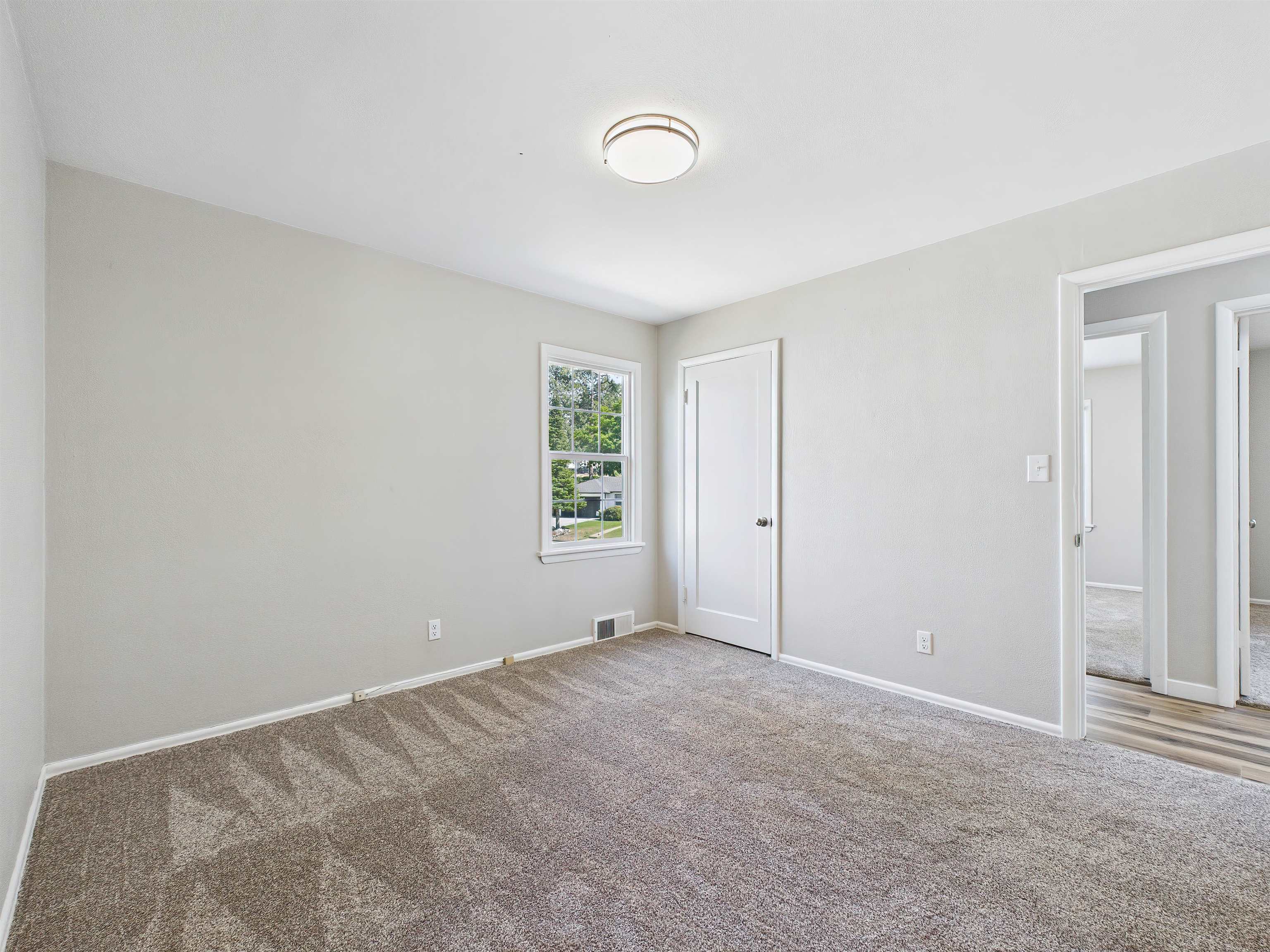 5303 N Fairmount Pl - Photo 22