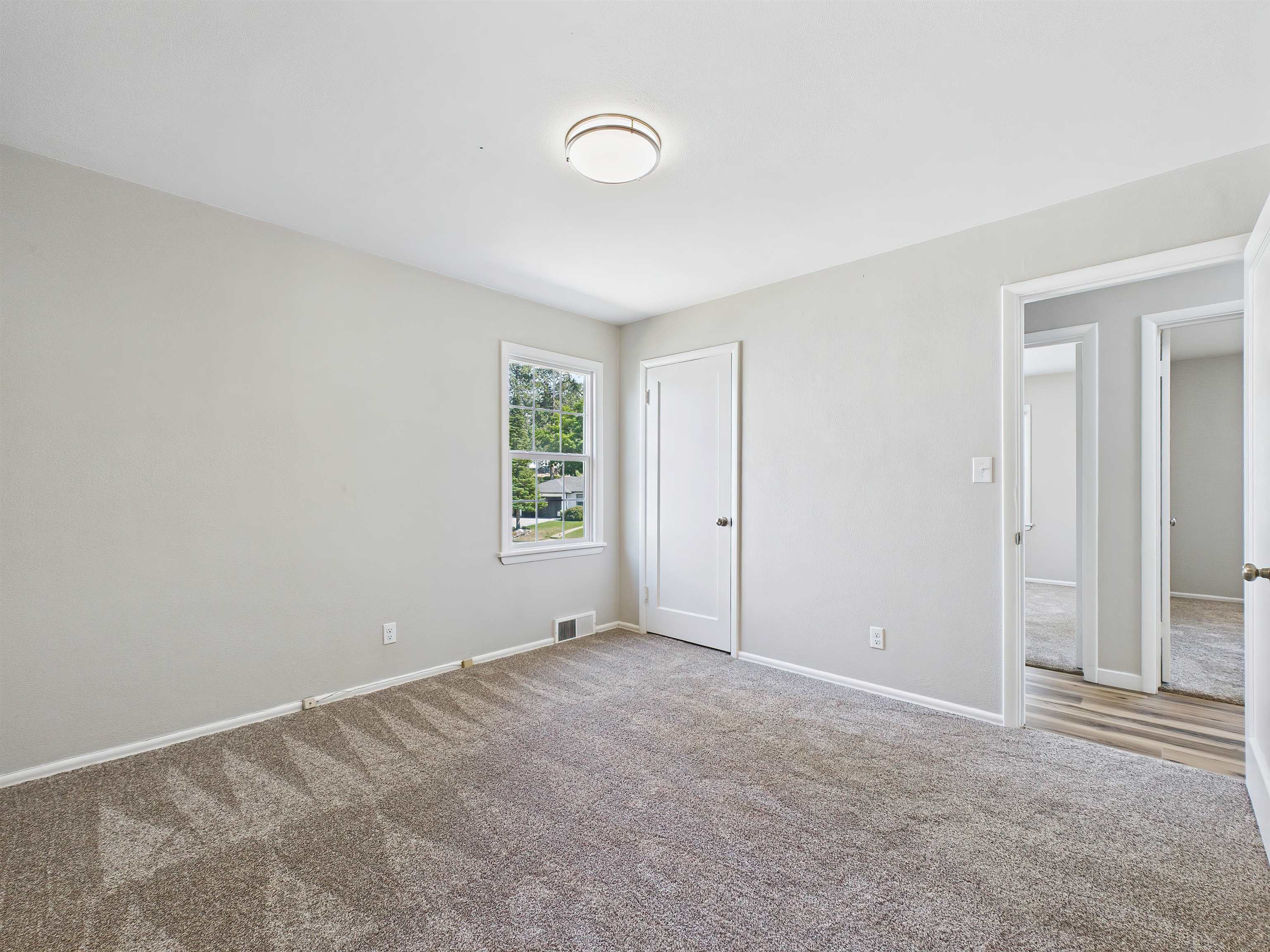 5303 N Fairmount Pl - Photo 23