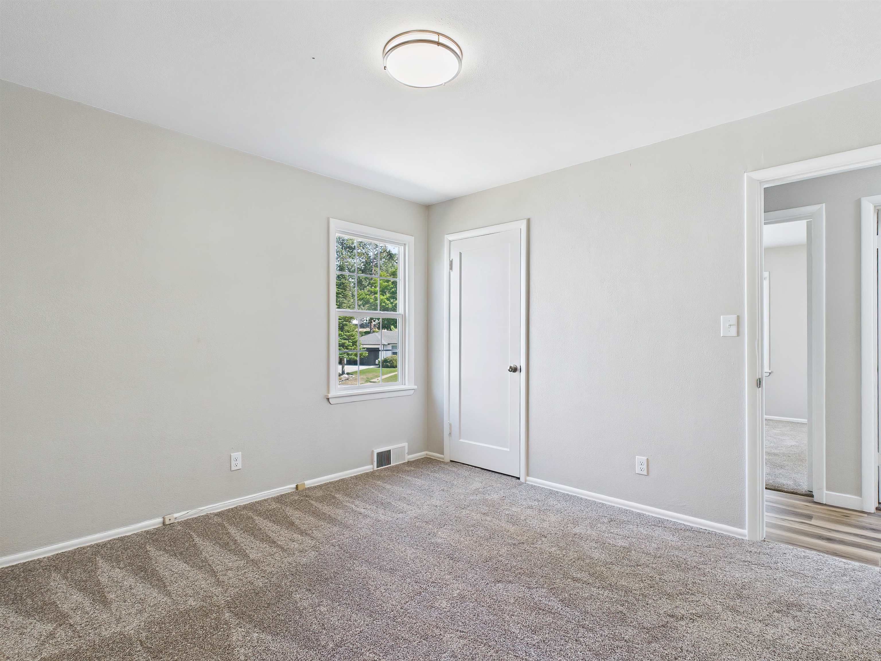 5303 N Fairmount Pl - Photo 24