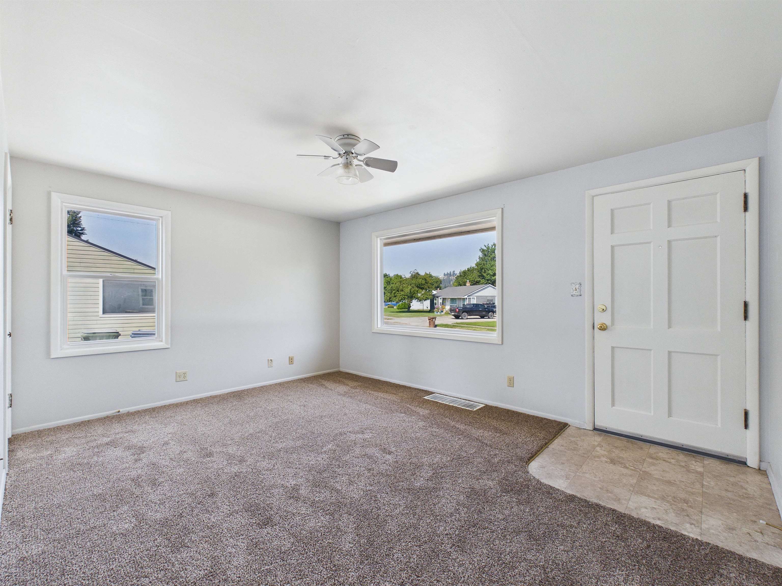 5907 N Braeburn Dr - Photo 7