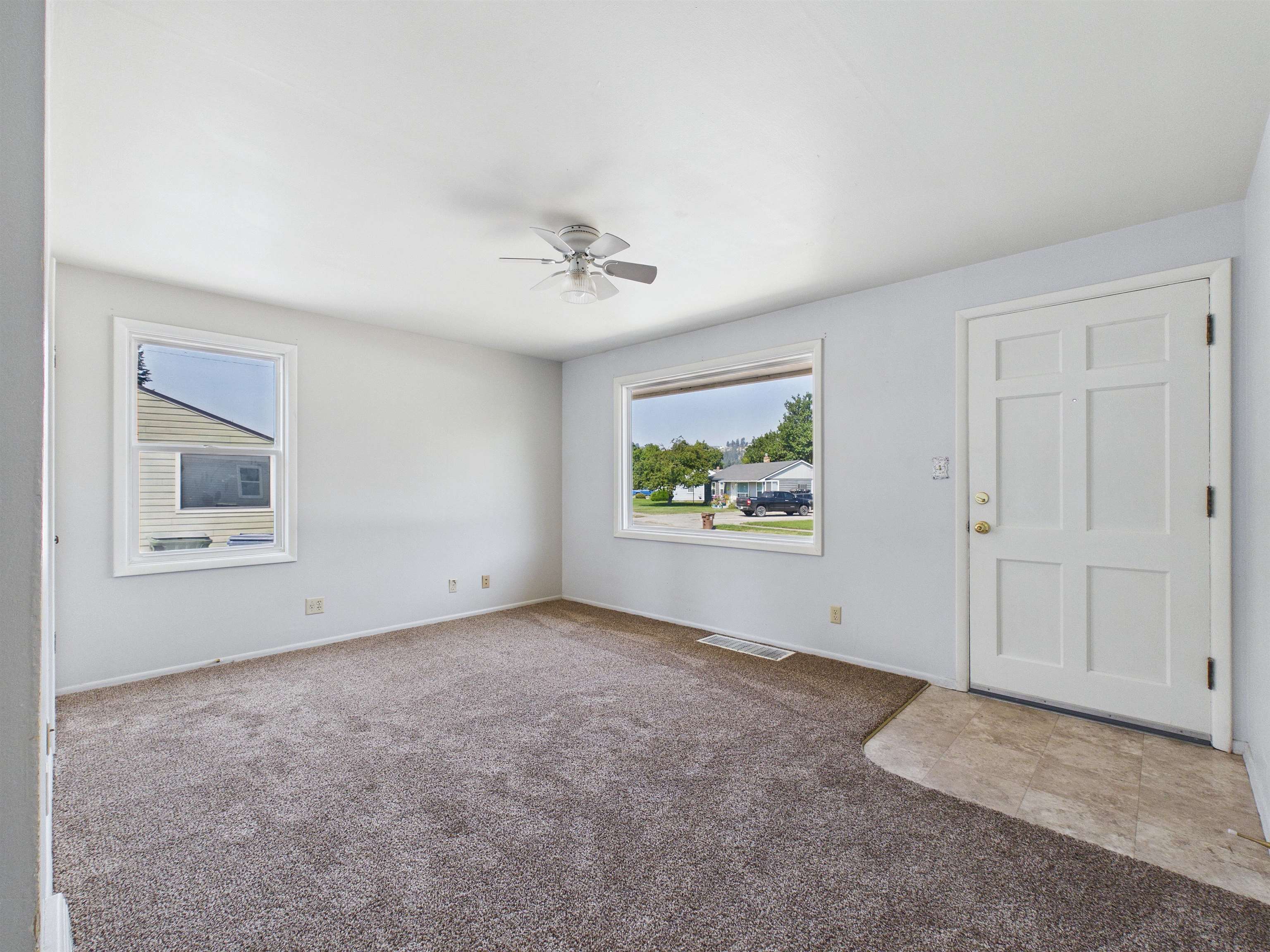 5907 N Braeburn Dr - Photo 8