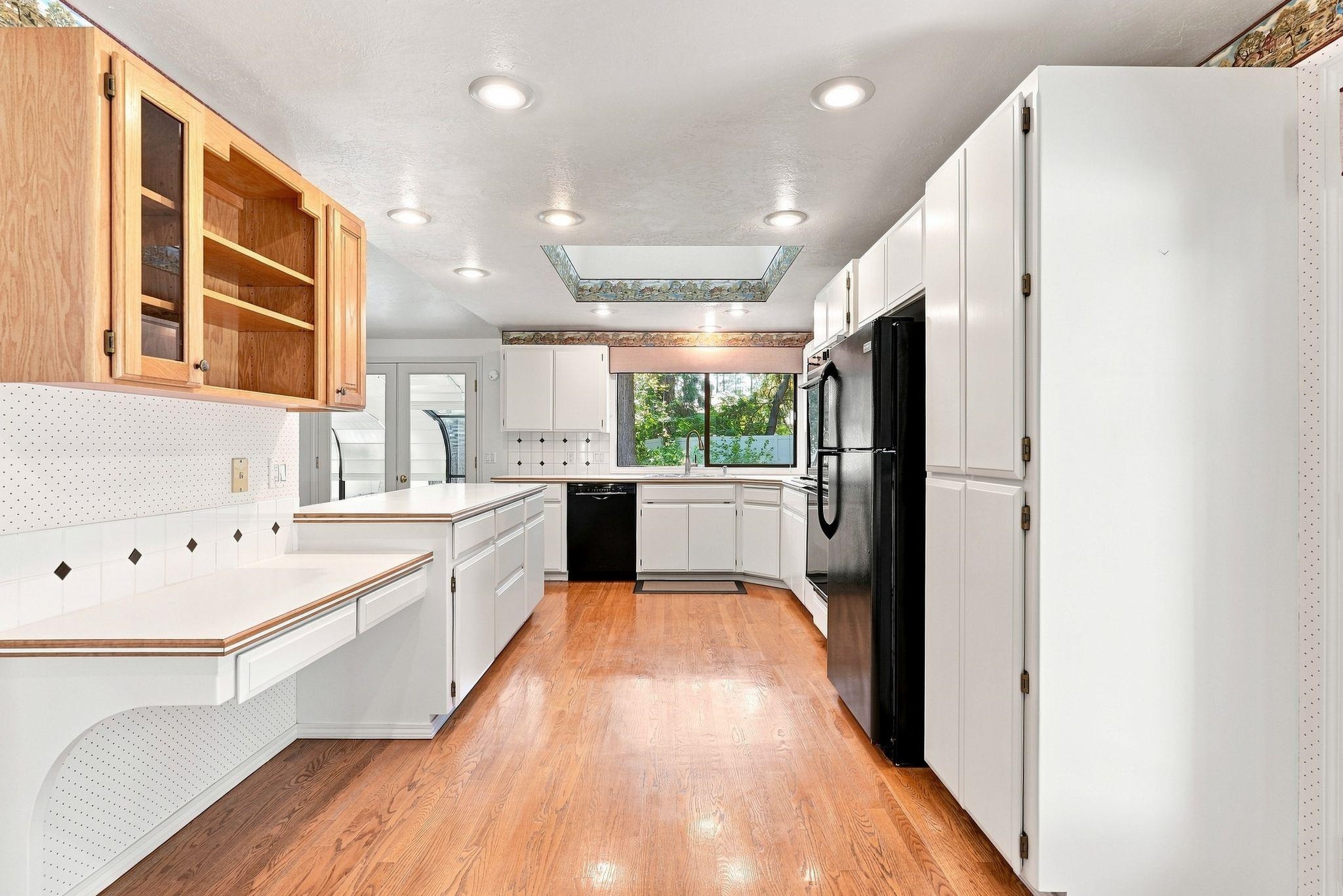 5227 W Alderwood Ave - Photo 3