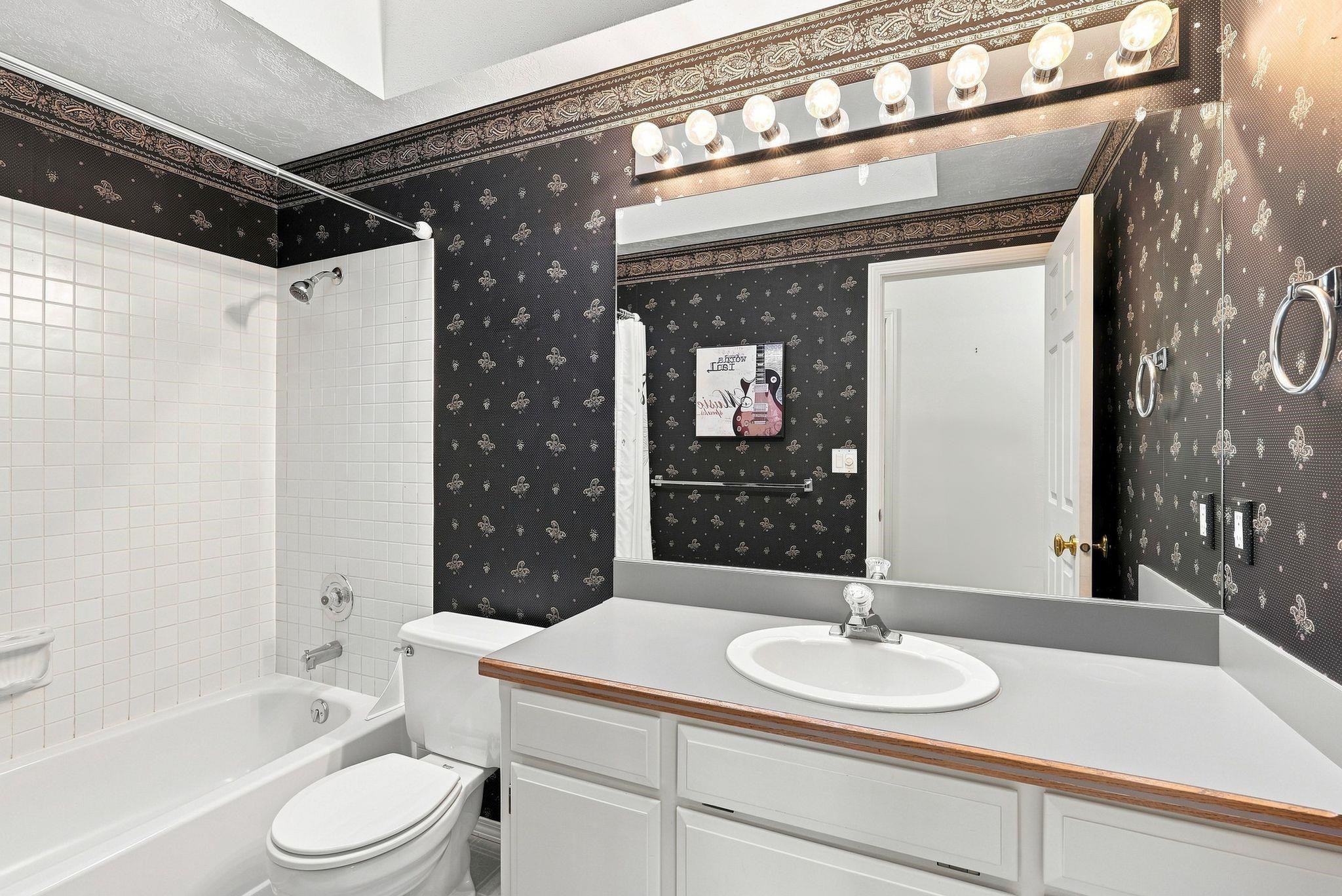 5227 W Alderwood Ave - Photo 24