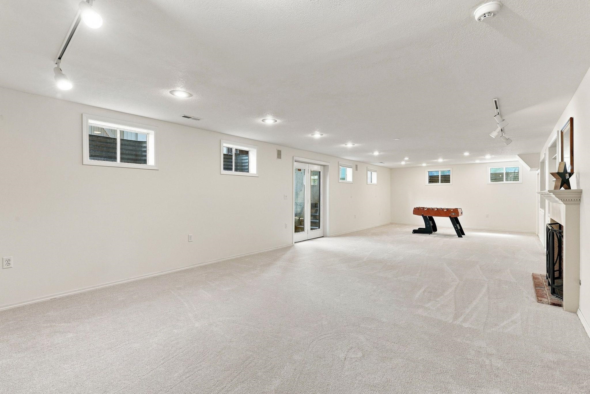 5227 W Alderwood Ave - Photo 26