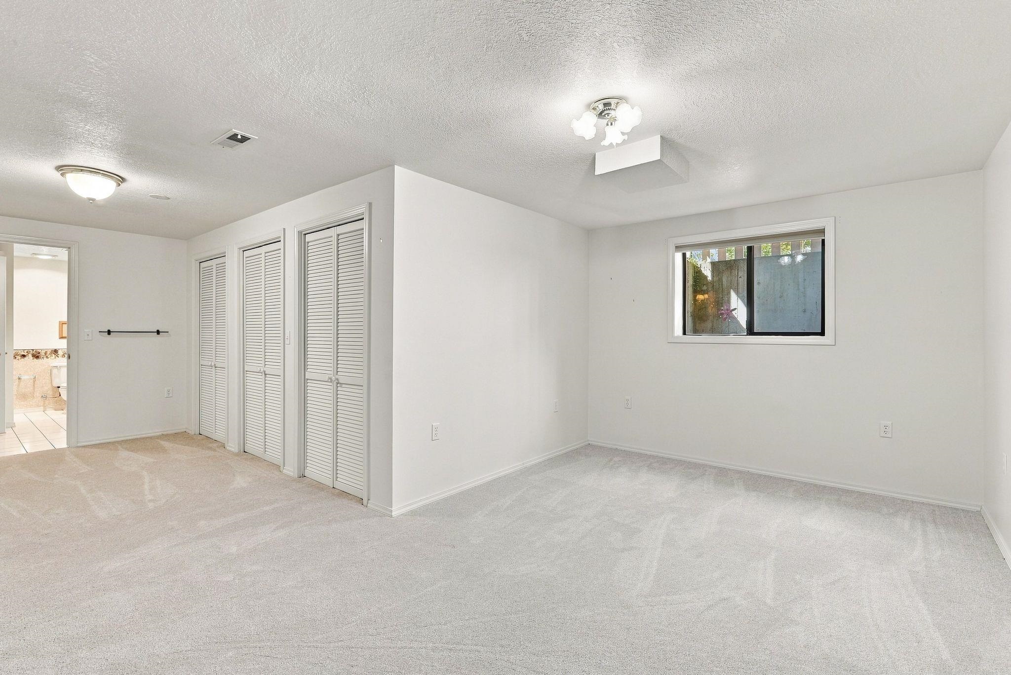 5227 W Alderwood Ave - Photo 31