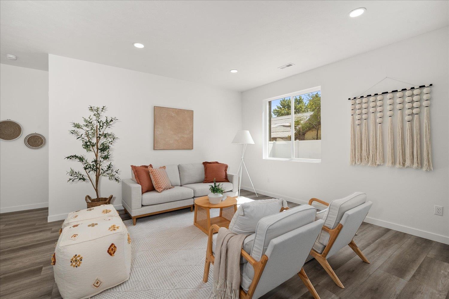 2616 E Wellesley Ave - Photo 7