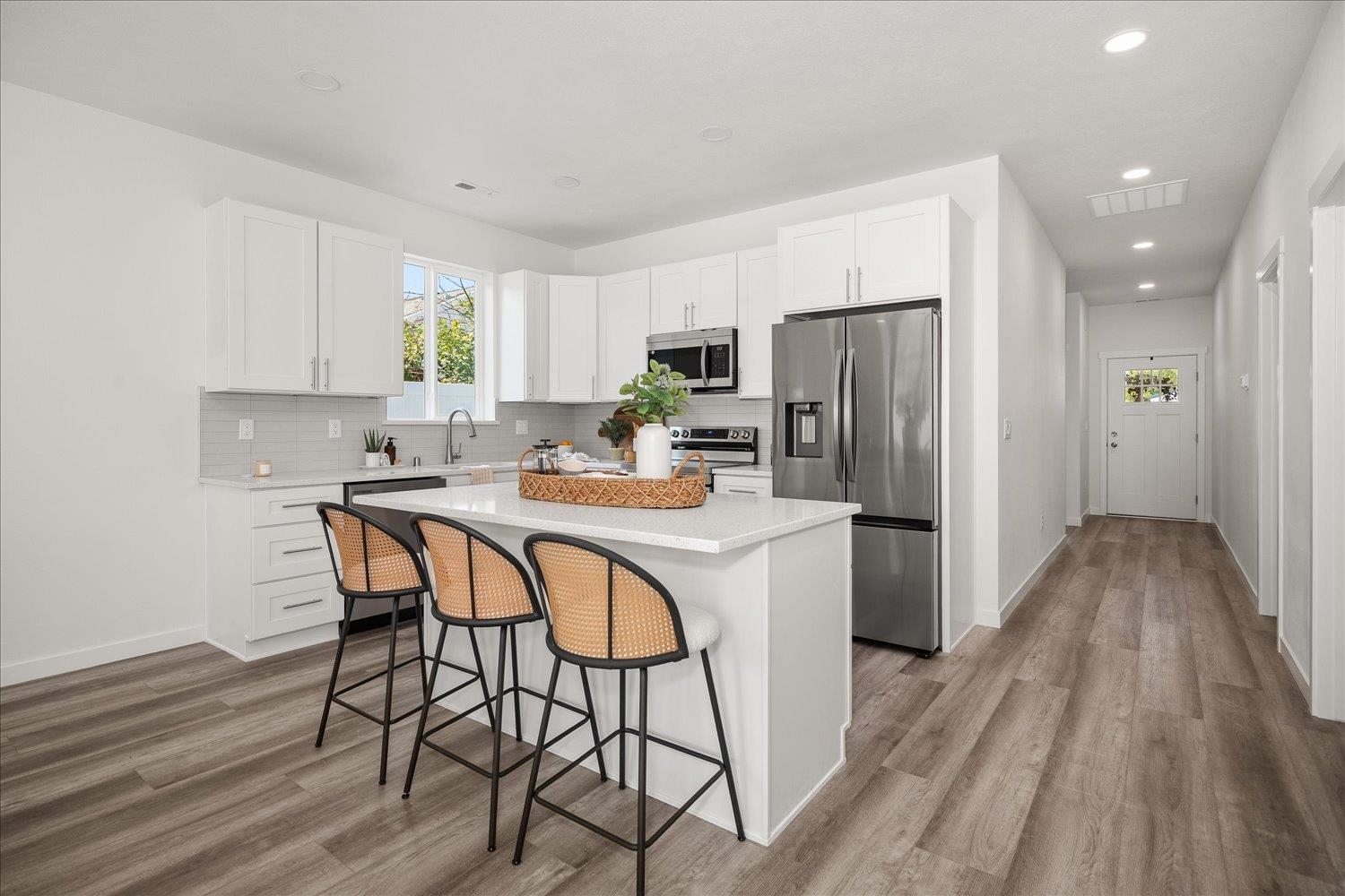 2616 E Wellesley Ave - Photo 8