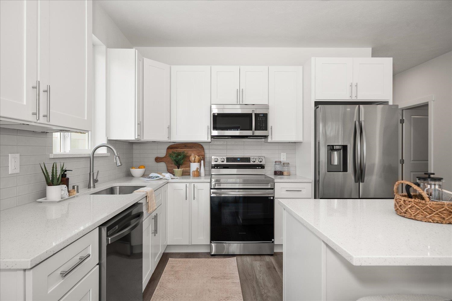 2616 E Wellesley Ave - Photo 9