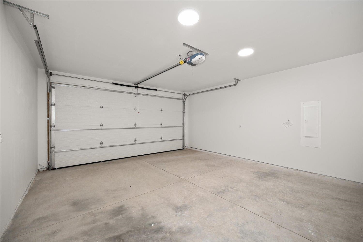 2616 E Wellesley Ave - Photo 20