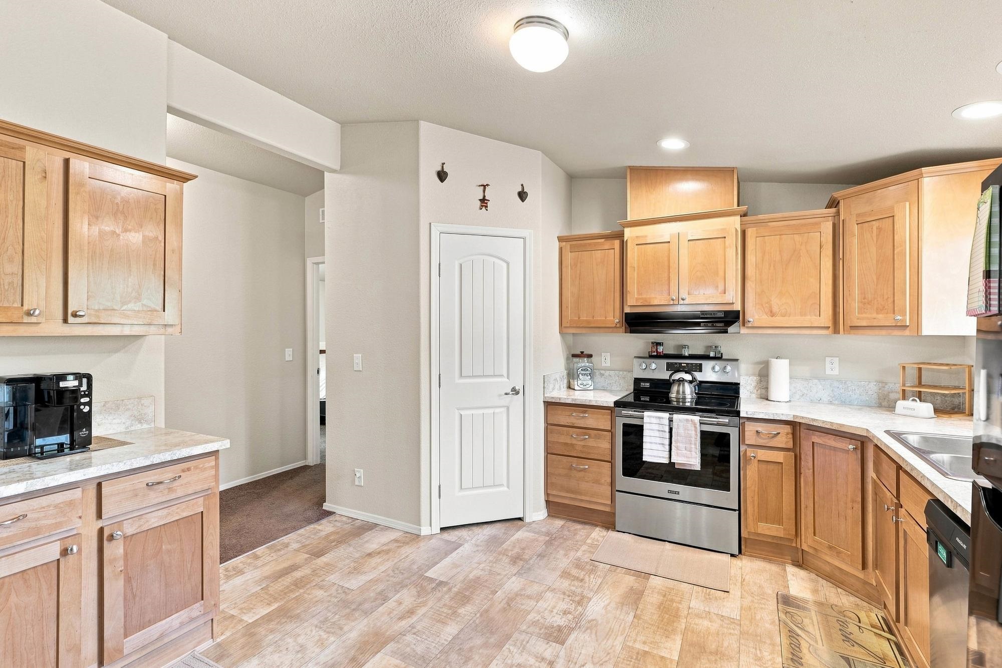 5508 W Antler Rd - Photo 10