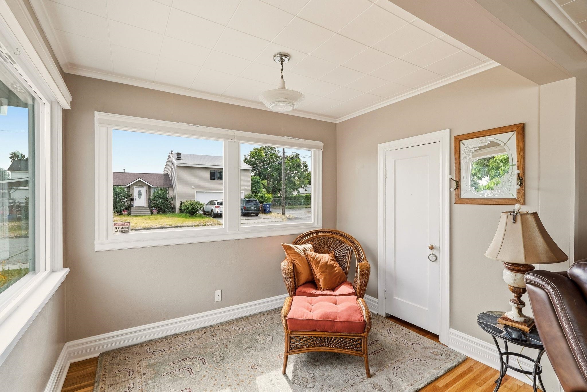 2028 E MISSION Ave - Photo 6
