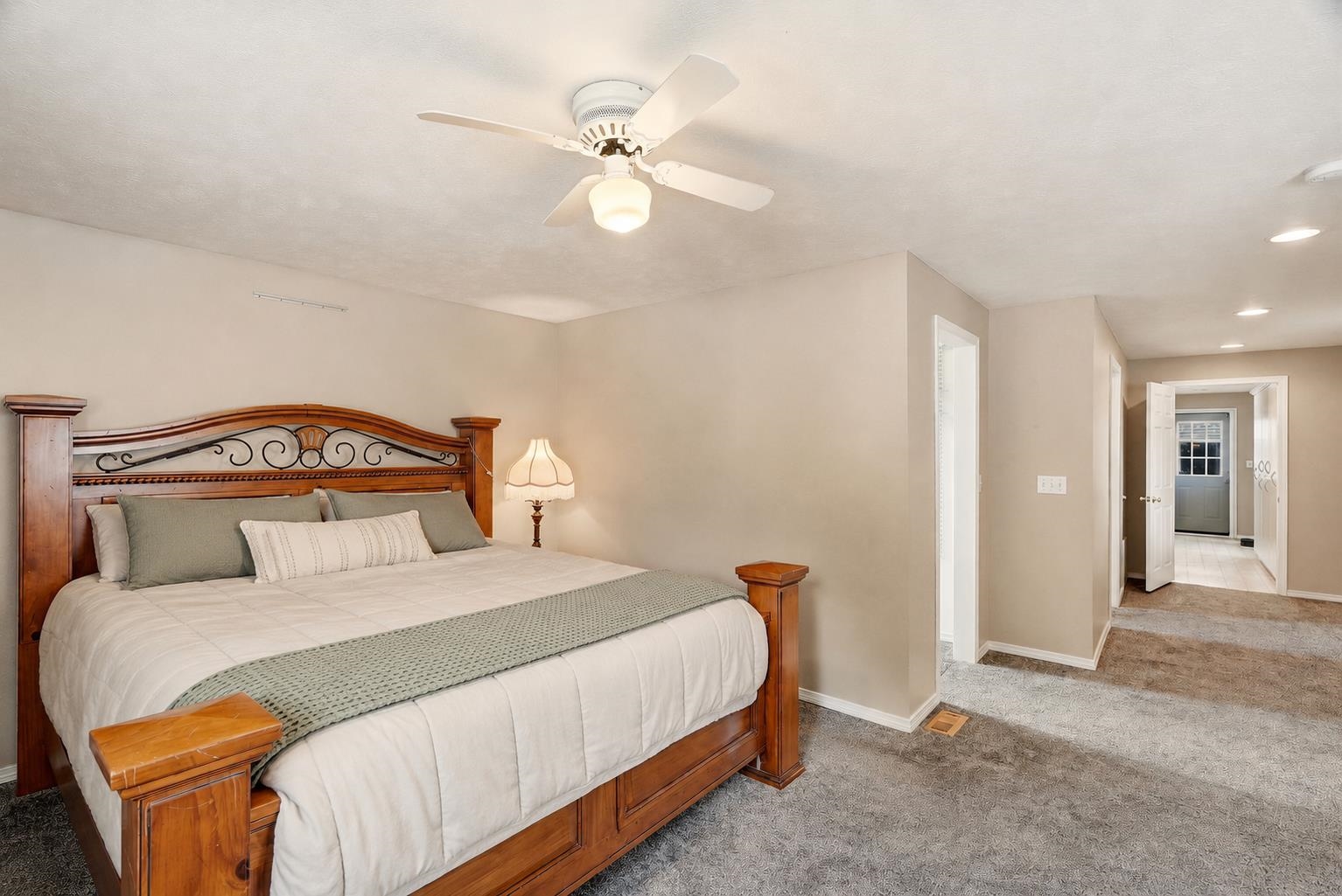 2028 E MISSION Ave - Photo 26