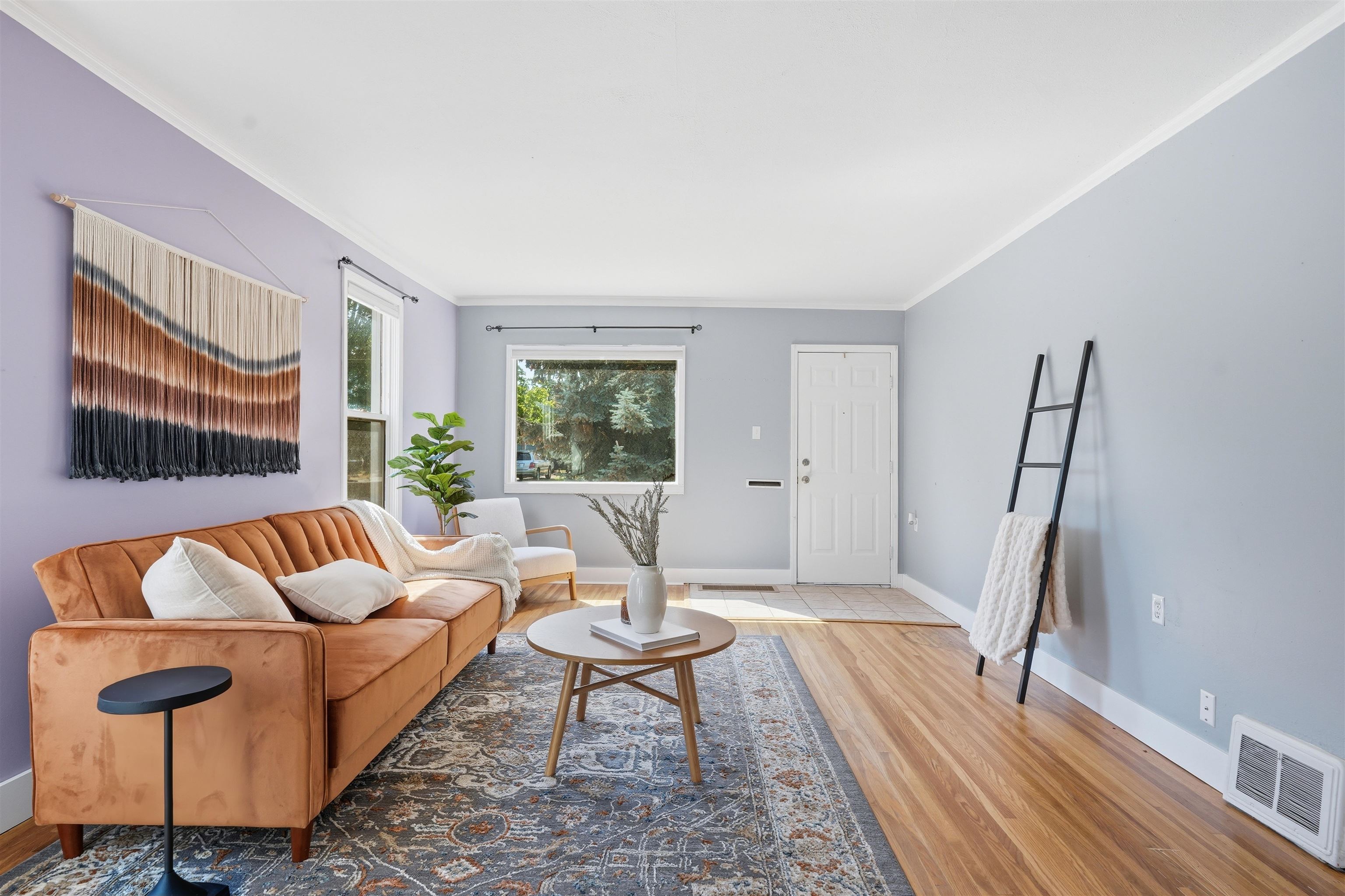 803 E 39TH Ave - Photo 7